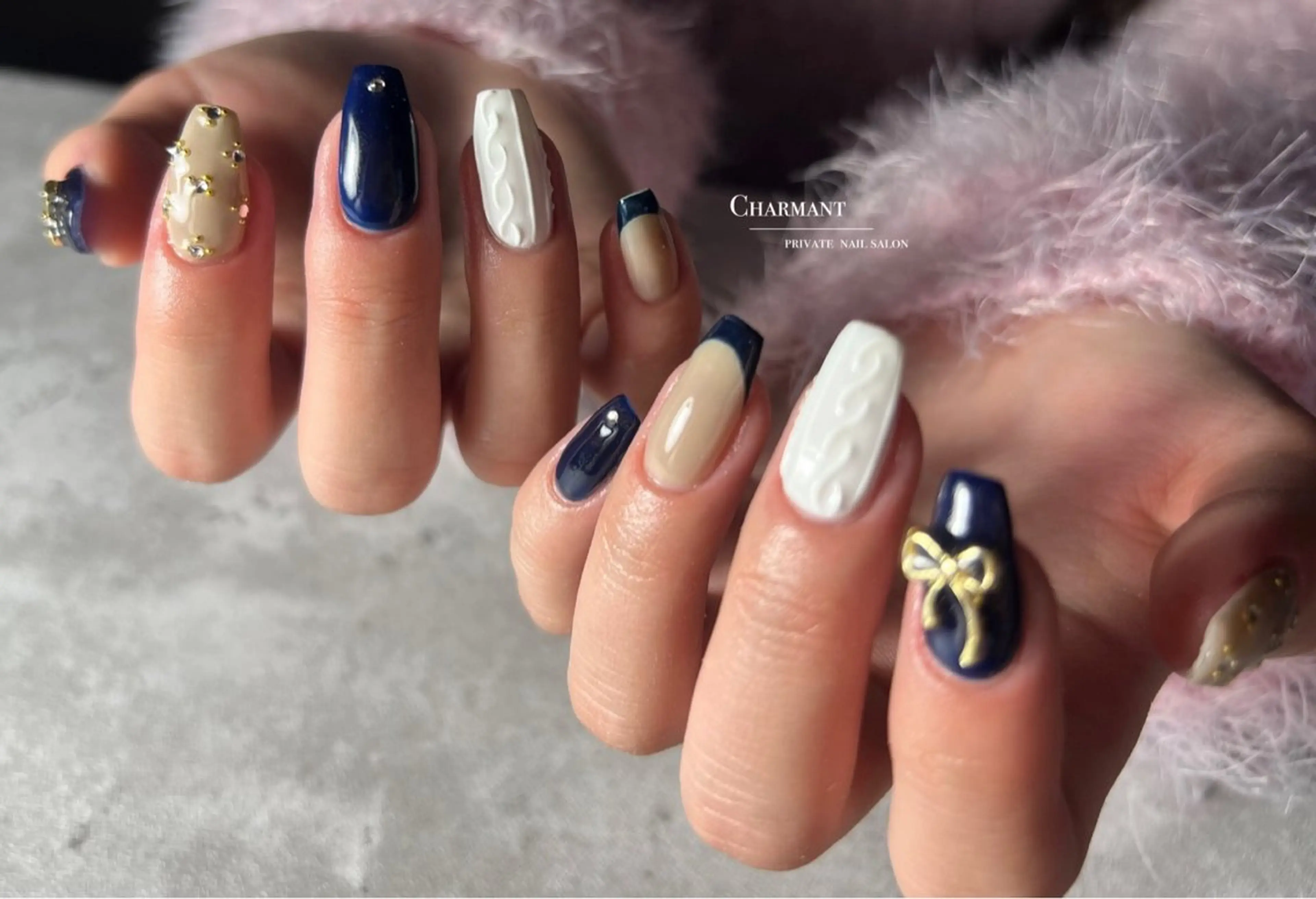 ネイル ハンドネイル minako .のネイルデザイン