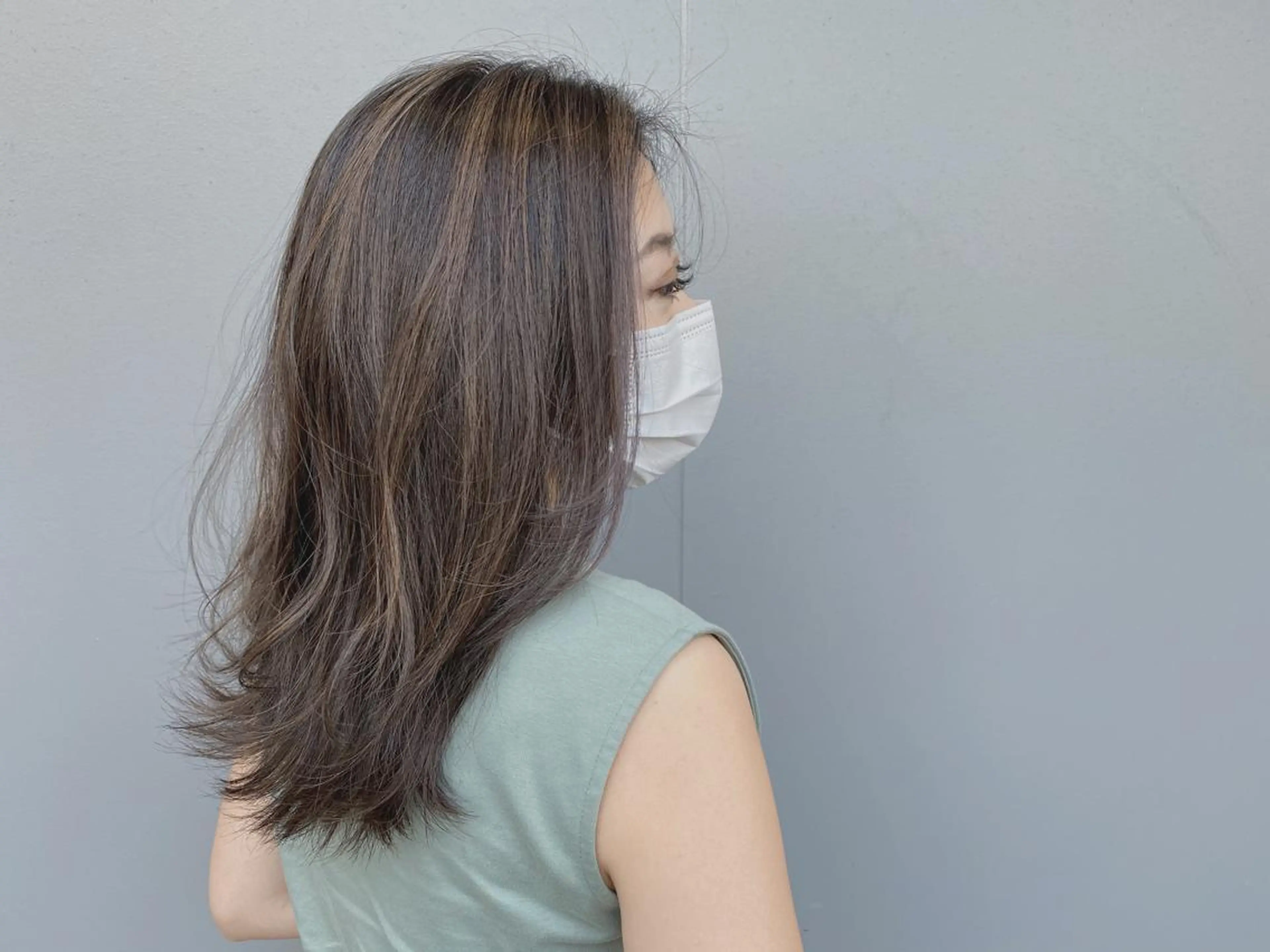 セミロング カラー シェールピエール所属・Laf かおりのマツエク・マツパデザイン