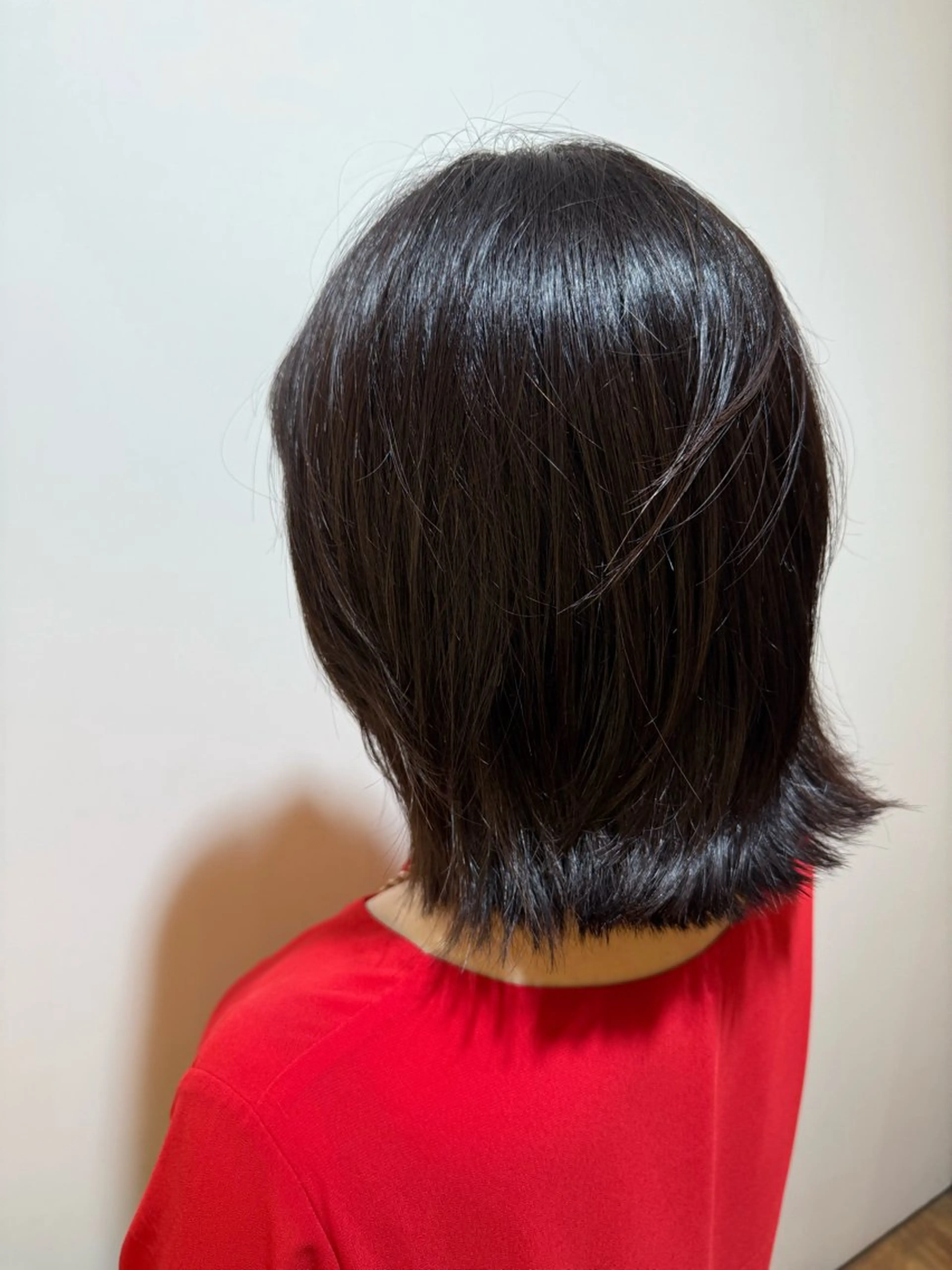 ミディアム カット 遠藤 歩夢のヘアスタイル