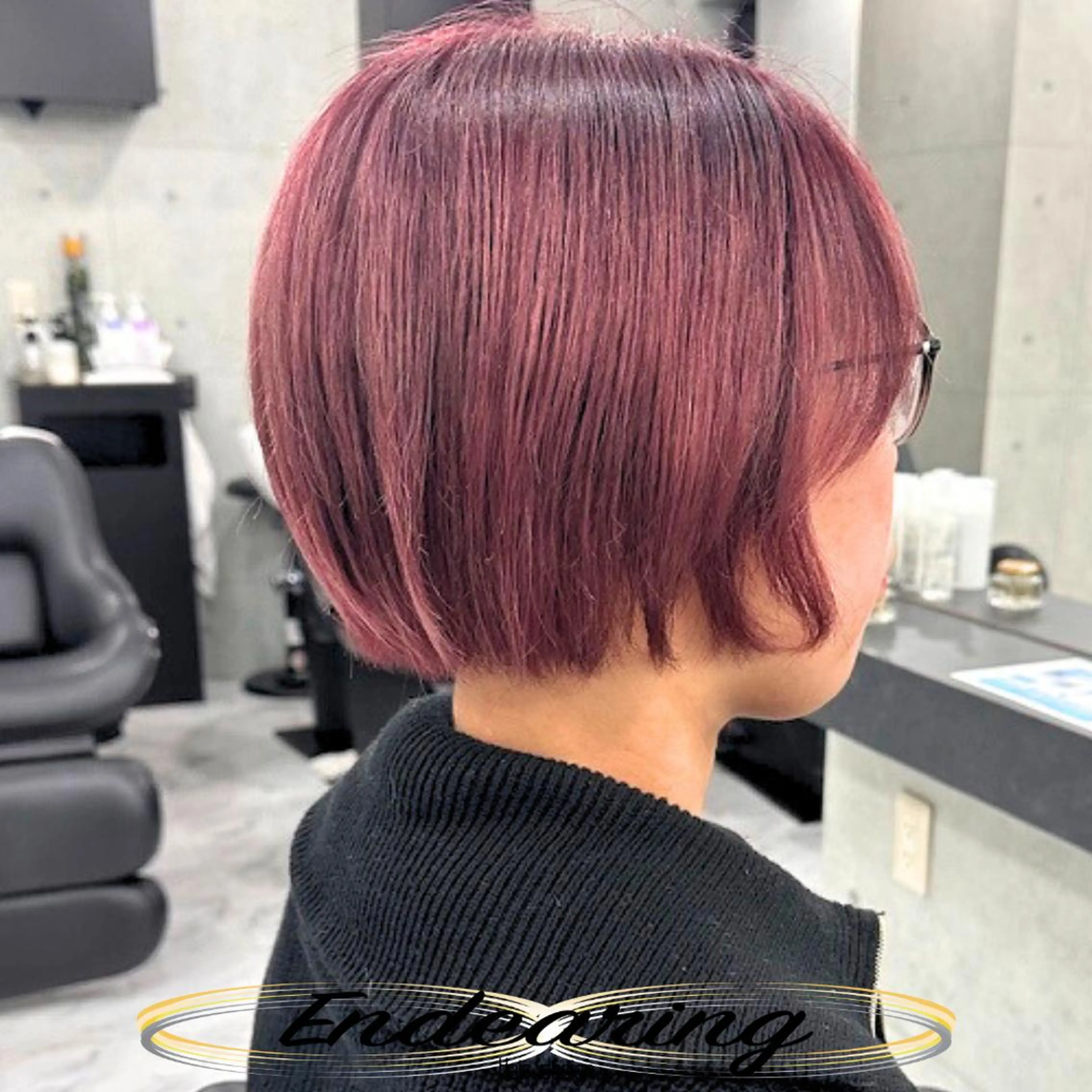 カラー ショートボブ アディクシーカラー ブリーチ ボルドーカラー 透明感カラー ヘアカラー Endearing 銀座/YOKOのヘアスタイル