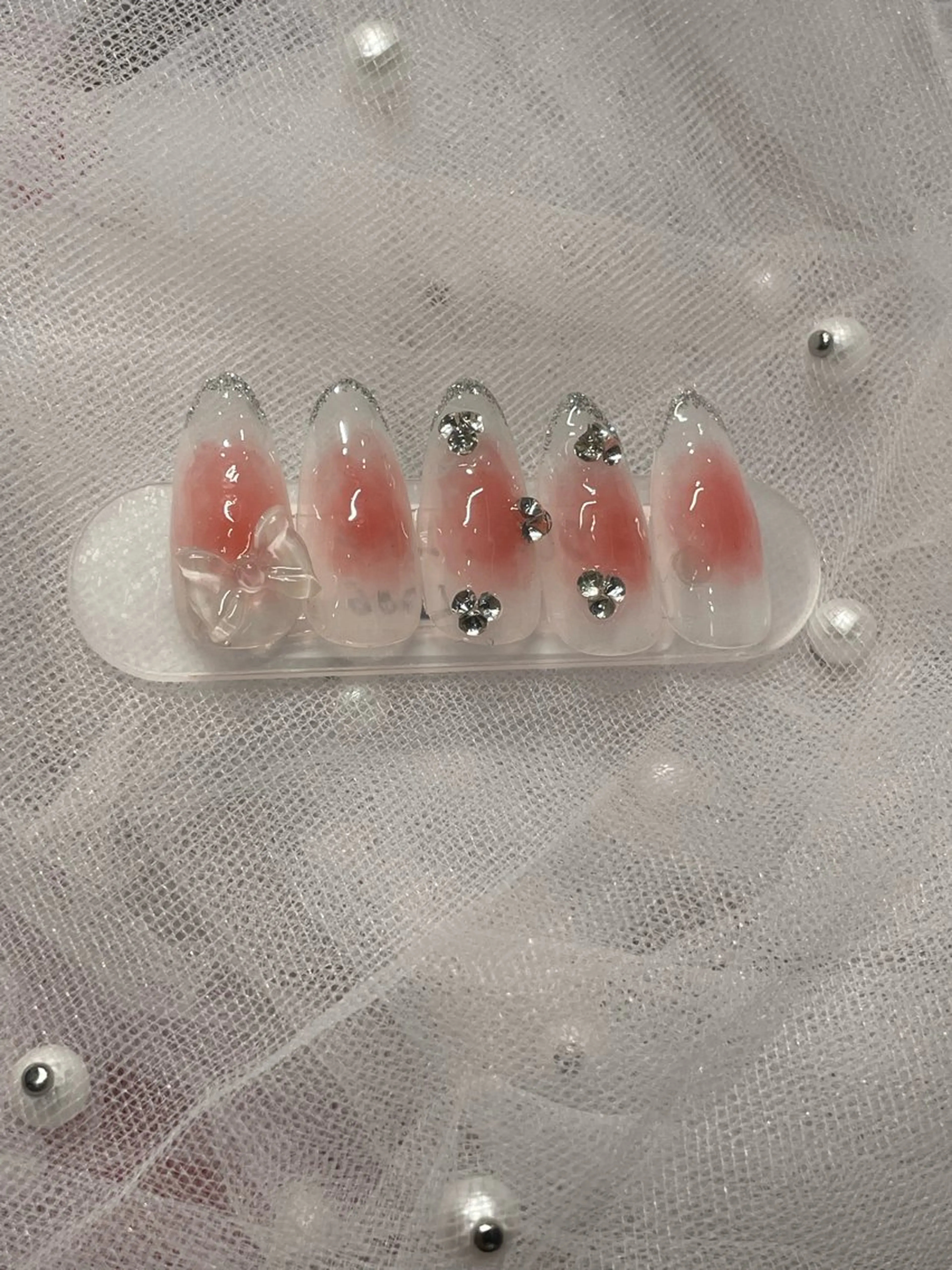 ネイル フレンチネイル キラキラネイル ラメ(グリッター) I-nail Moeのネイルデザイン