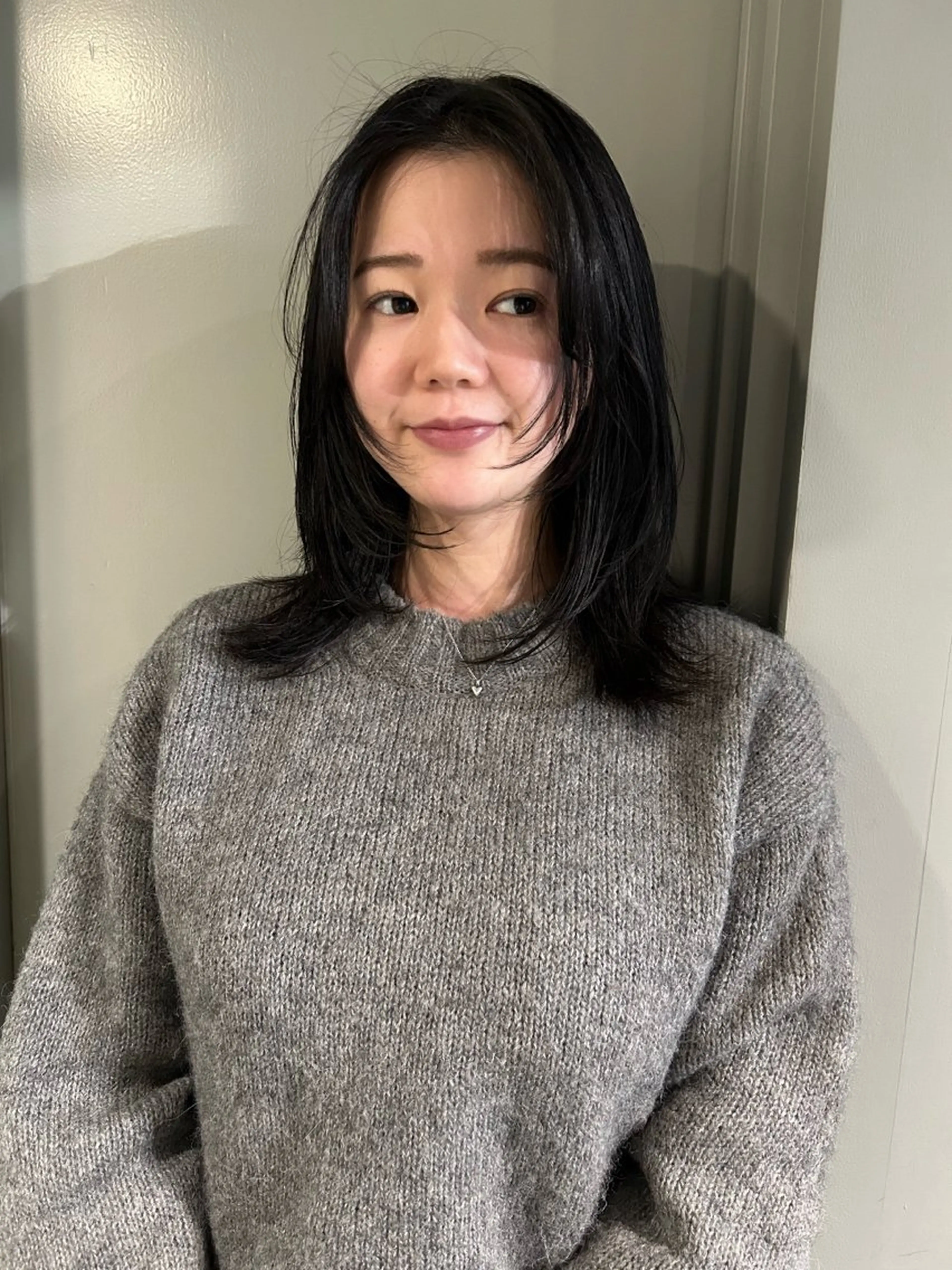 セミロング レイヤーカット レイヤーパーマ🪐 伽羅のヘアスタイル