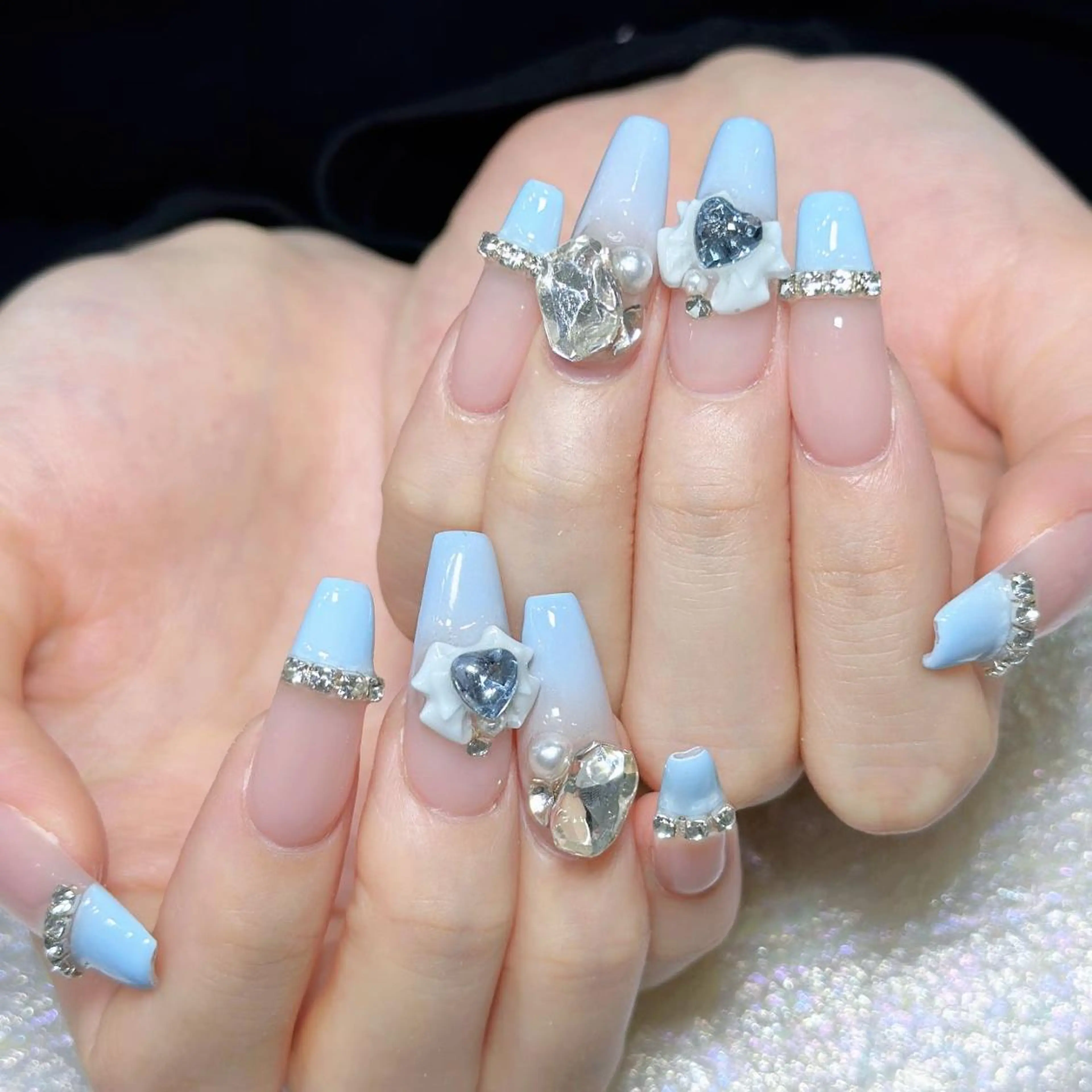 ネイル ハンドネイル Queens momoのネイルデザイン