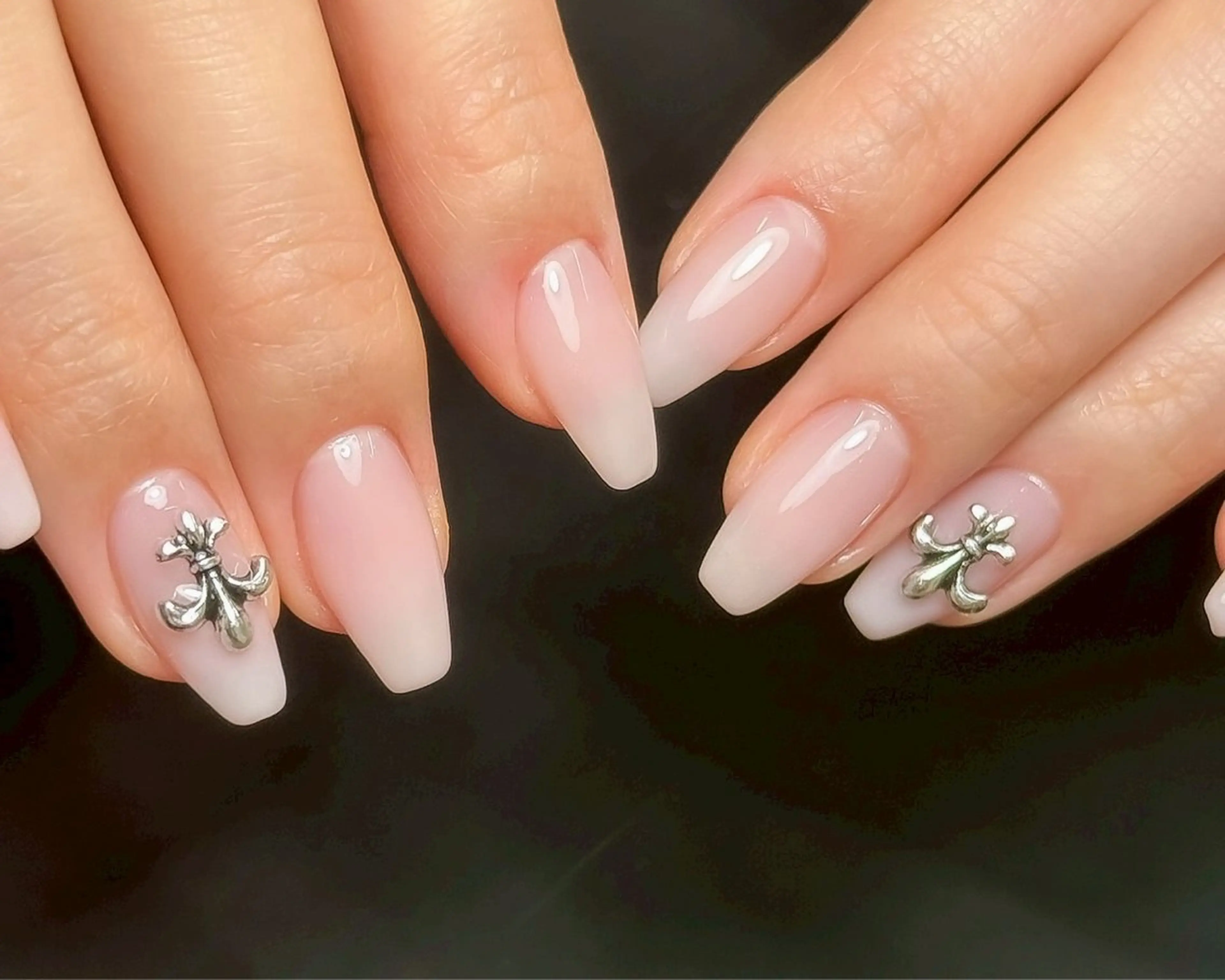 ネイル healing【ヒルリン】所属・healing 【ヒルリン】のネイルデザイン