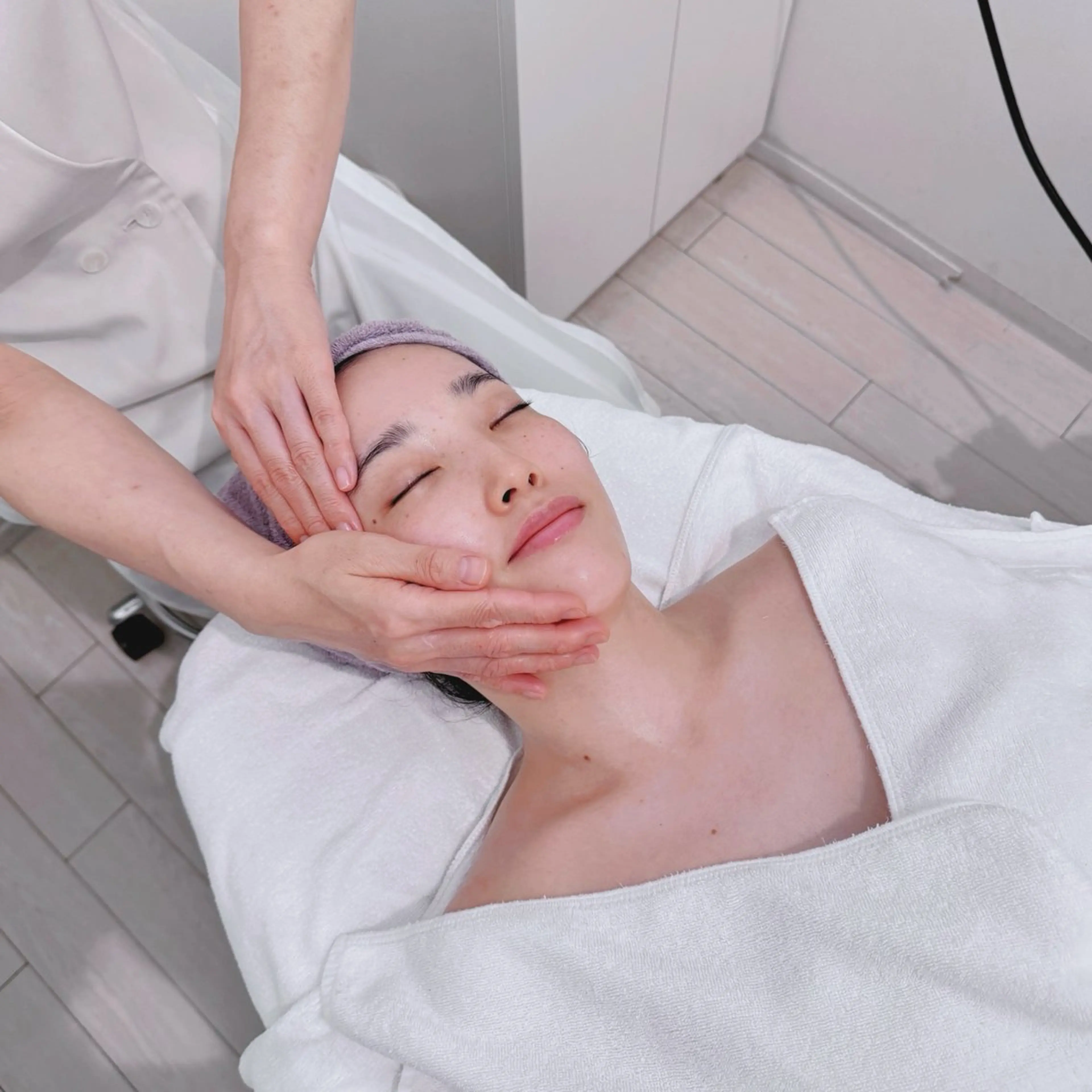 アピタ千代田橋店 POLA THE BEAUTY所属・エステ ツヤ肌 マッサージ POLAのエステ・リラクイメージ