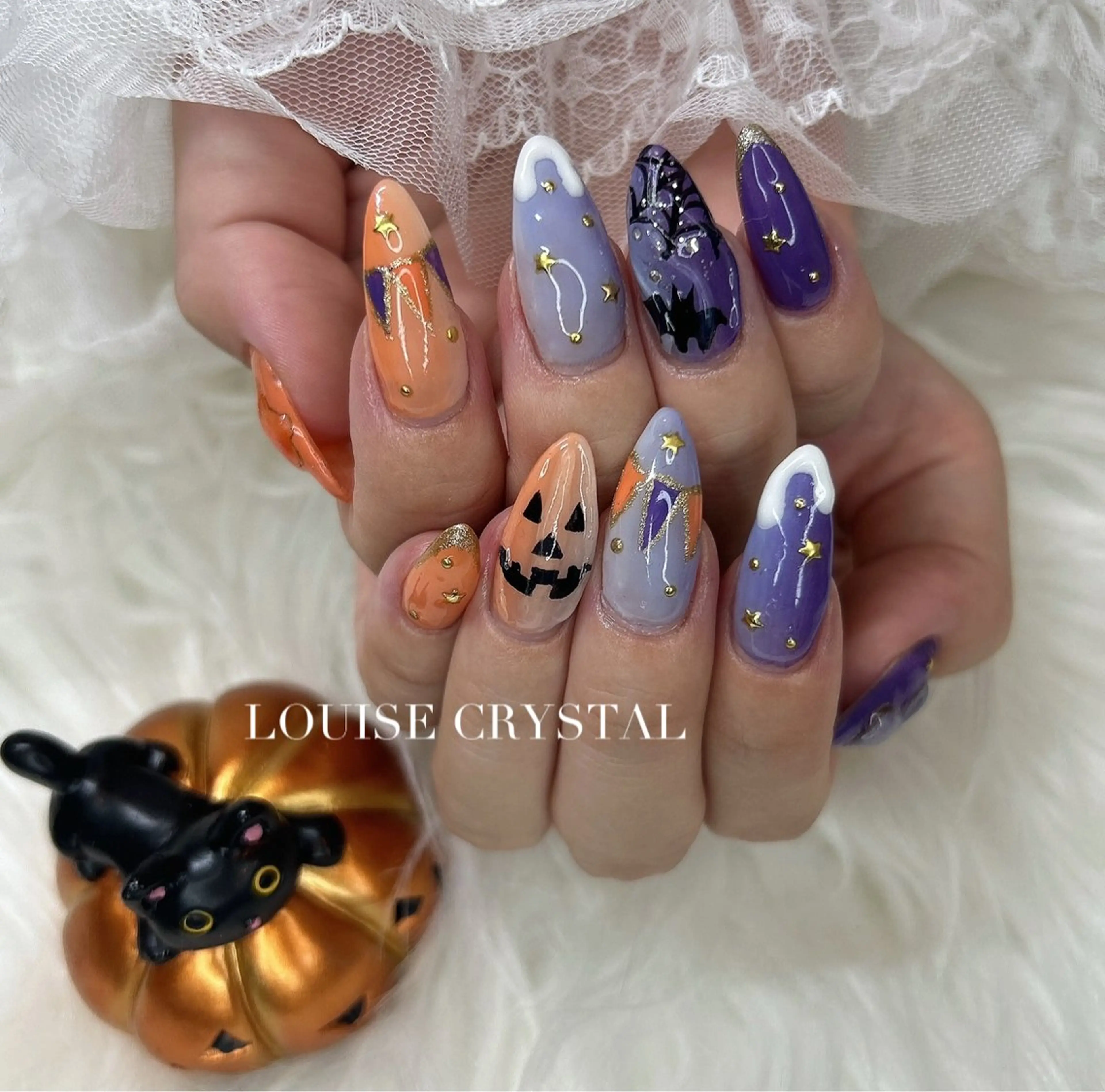 ネイル ハロウィン ハンドネイル LOUISE CRYSTALのネイルデザイン