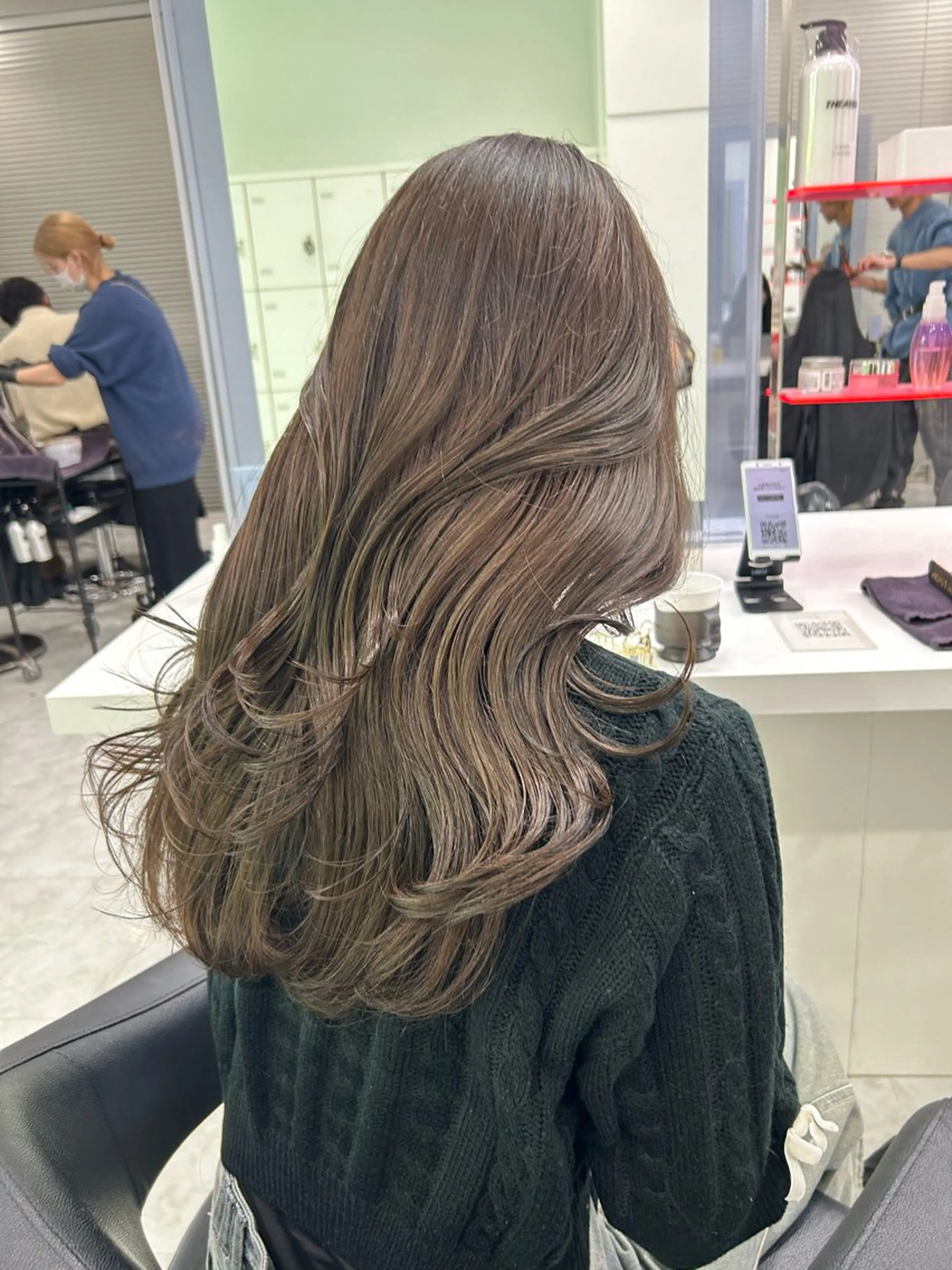 ロング カラー オリーブカラー レイヤーカット カット ヘアカラー トリートメント ヘアセット 💖透け感ベージュ KOTA💖のヘアスタイル