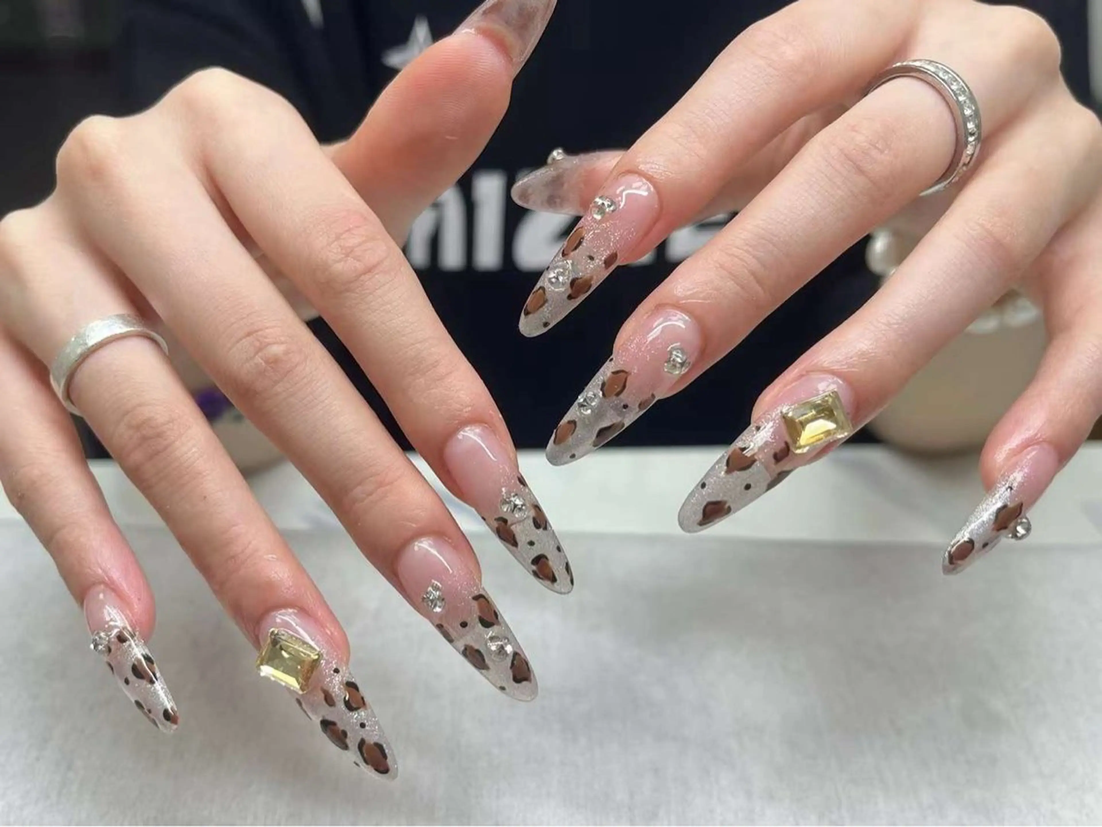 ネイル 持ち込み U·Mi nail salon所属・U·Mi 上野御徒町容のネイルデザイン