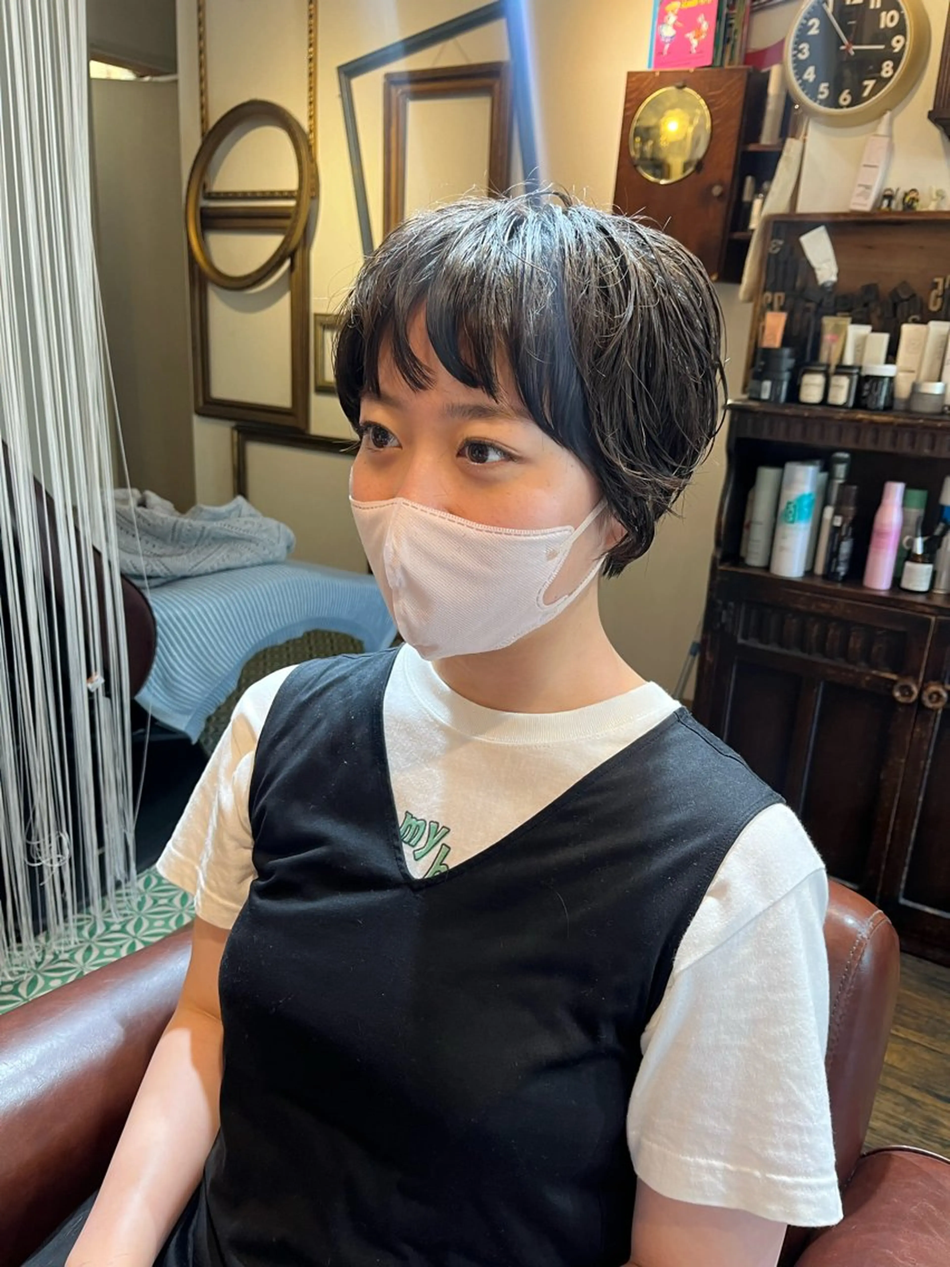 ショート パーマ ショートボブ ボブ くせ毛 ショートヘア 抜け感パーマ/ 顔まわり/緒方椋のヘアスタイル