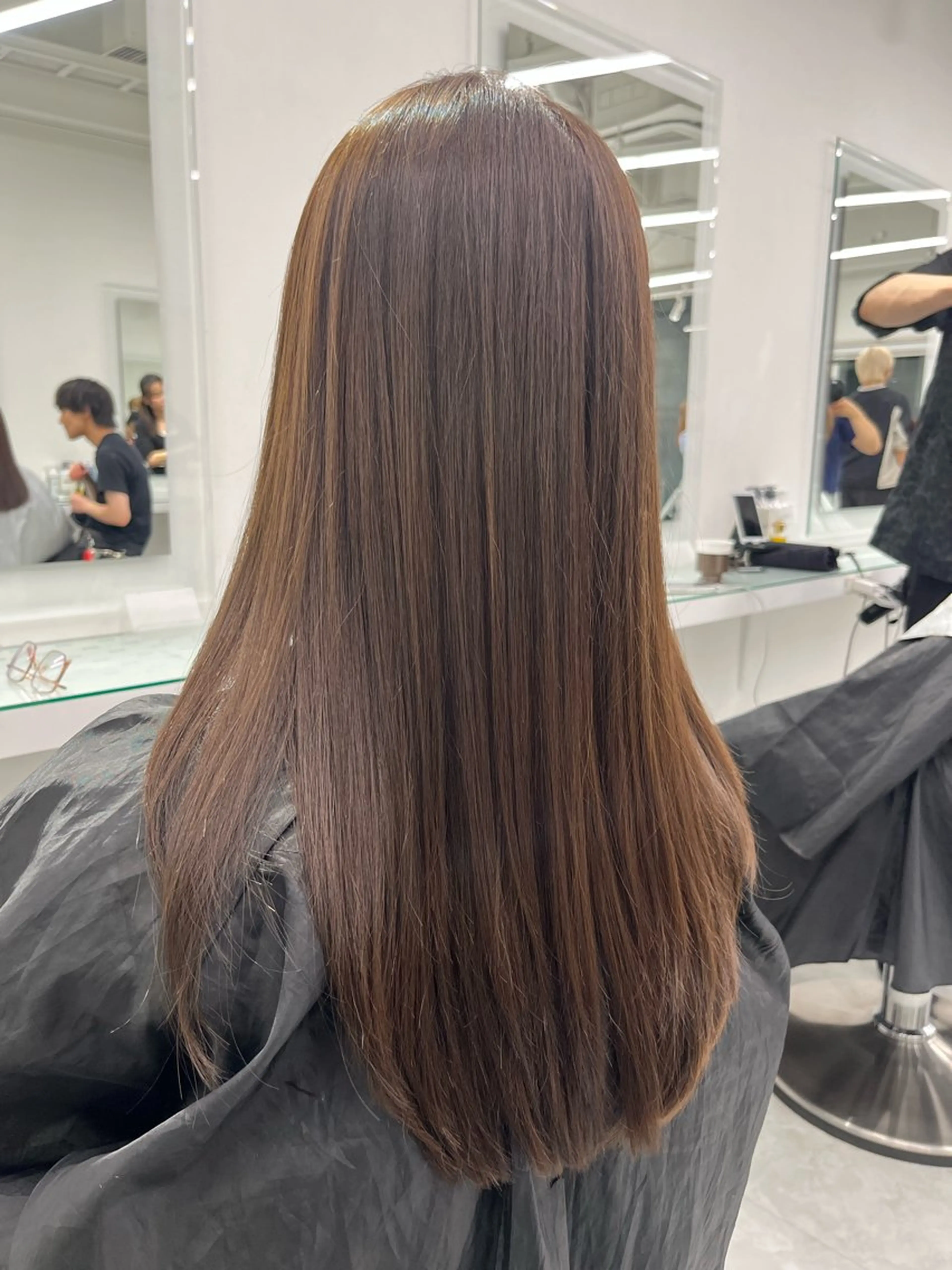 ロング 透明感ベージュ🤎 パタオのヘアスタイル