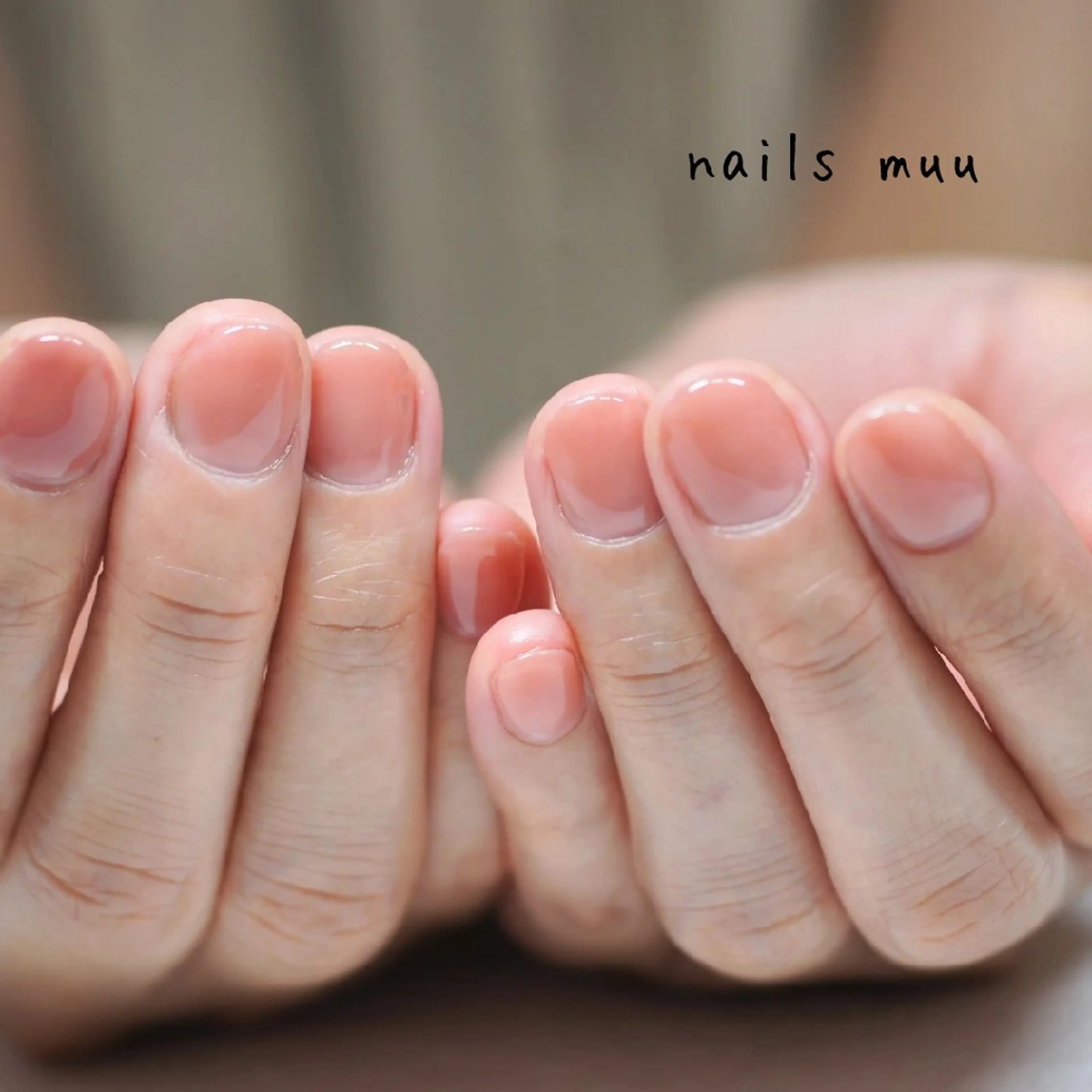 ネイル オフィスネイル ショートネイル ハンドネイル nails muu まゆのネイルデザイン