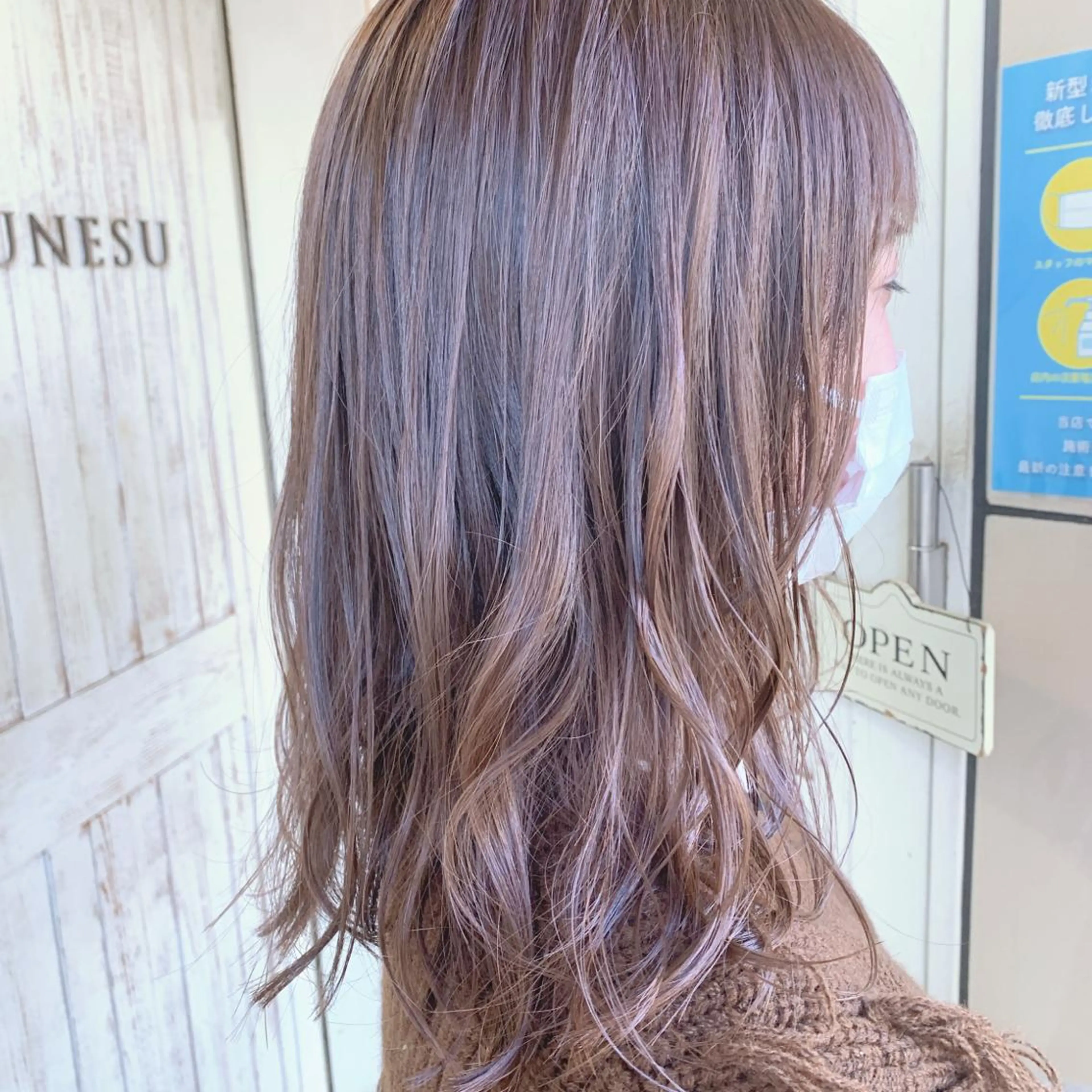 セミロング カラー ヘアアレンジ ベージュカラー JYUNESU表参道所属・似合わせhair🔸 アサダ タカコ🔸のヘアスタイル