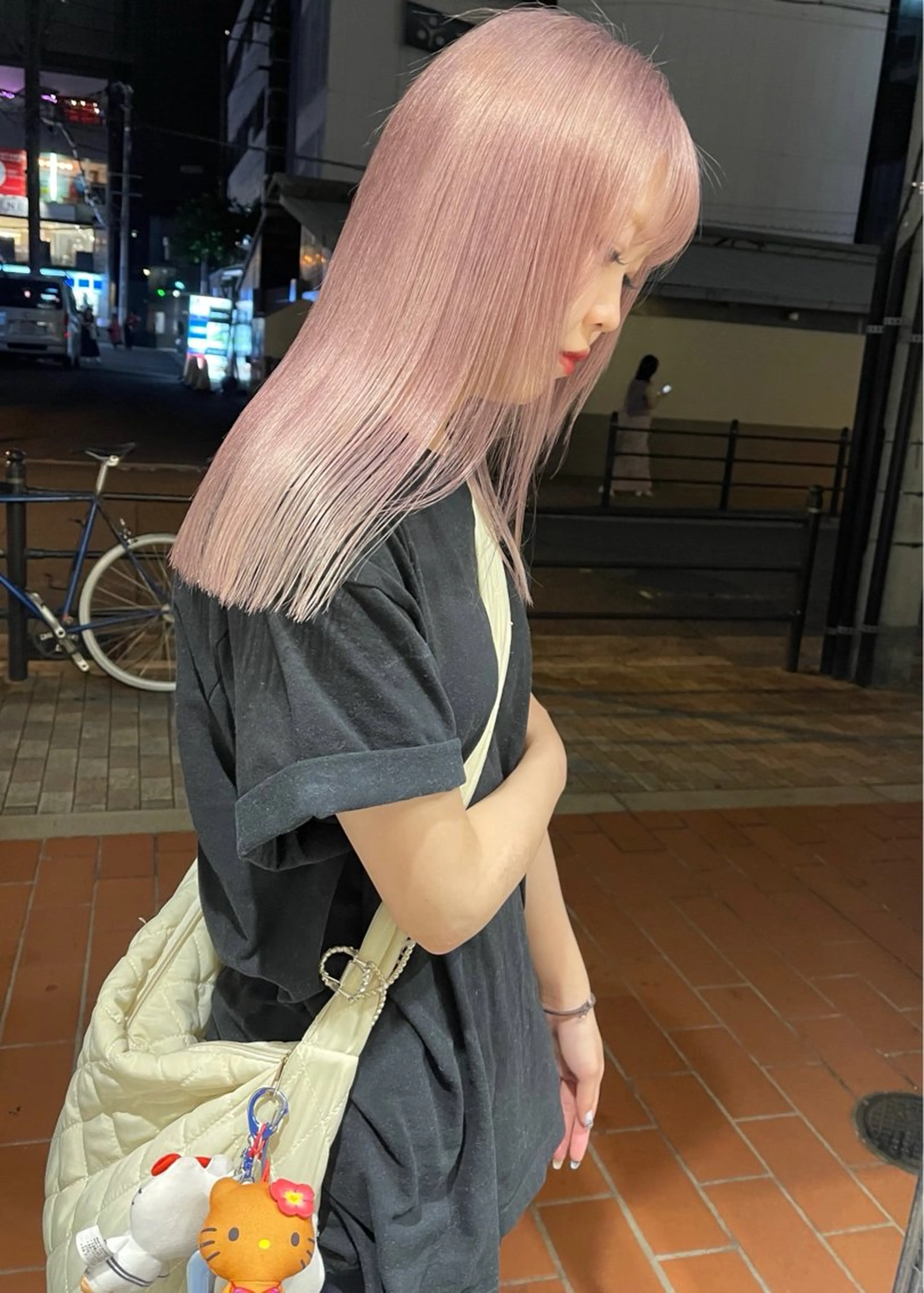 セミロング ヘアカラー 福山 晴香のヘアスタイル