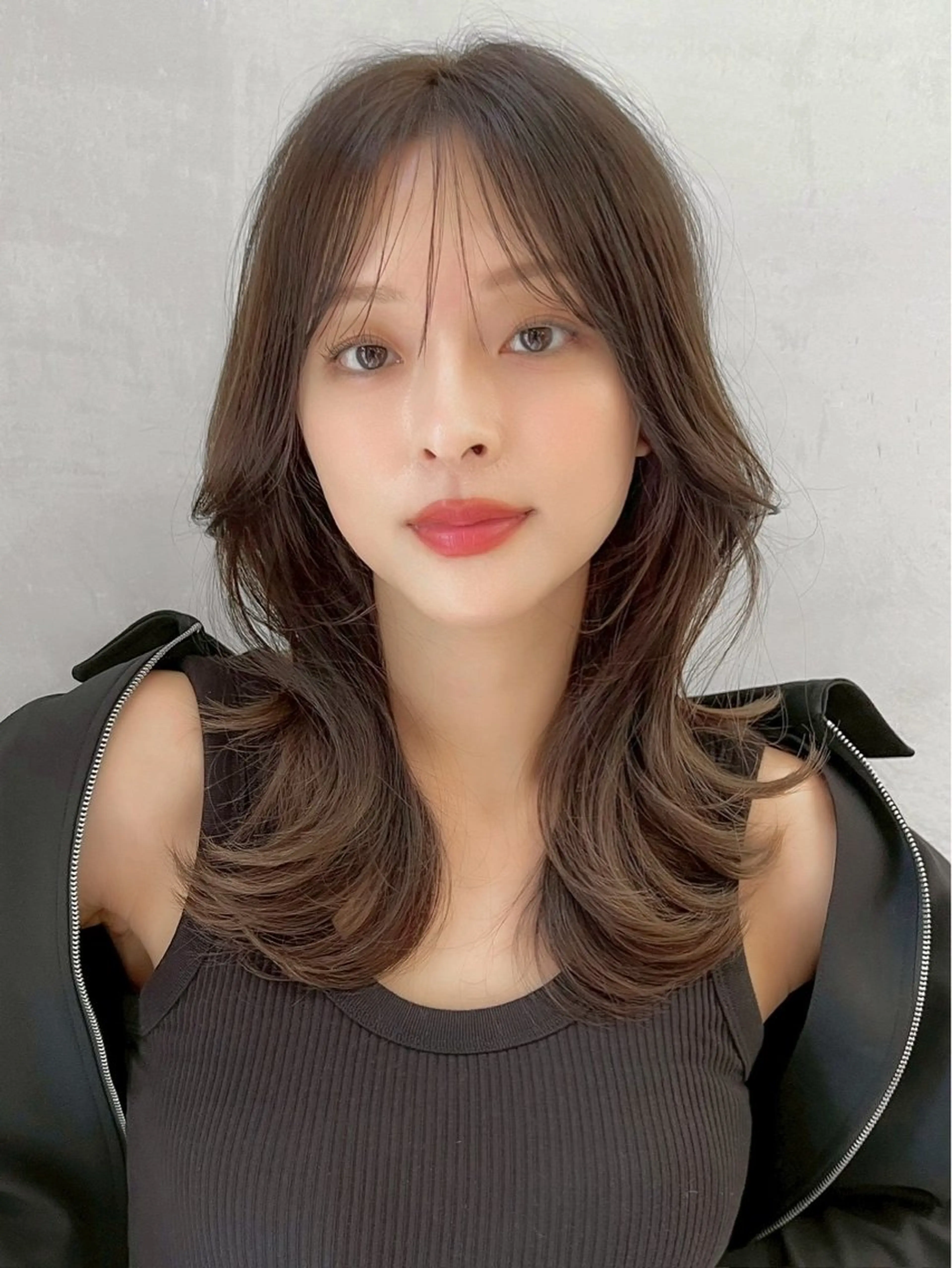 ミディアム 顔まわりレイヤー ハッシュカット レイヤーカット ウルフカット カット ヘアカラー トリートメント ヘッドスパ taiga ショート /レイヤー/矯正🌈のヘアスタイル