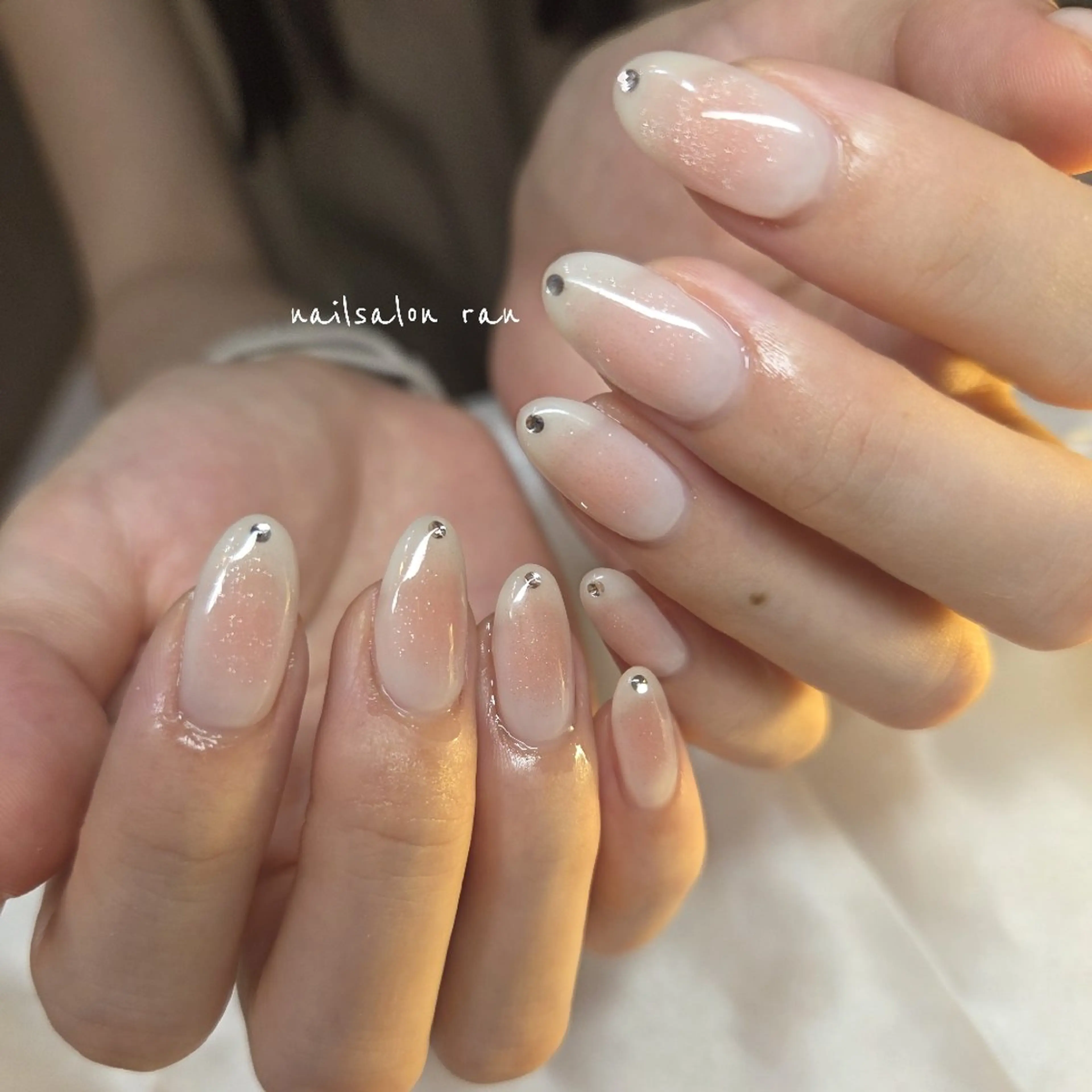 ネイル チークネイル ハンドネイル nailsalon ranのネイルデザイン