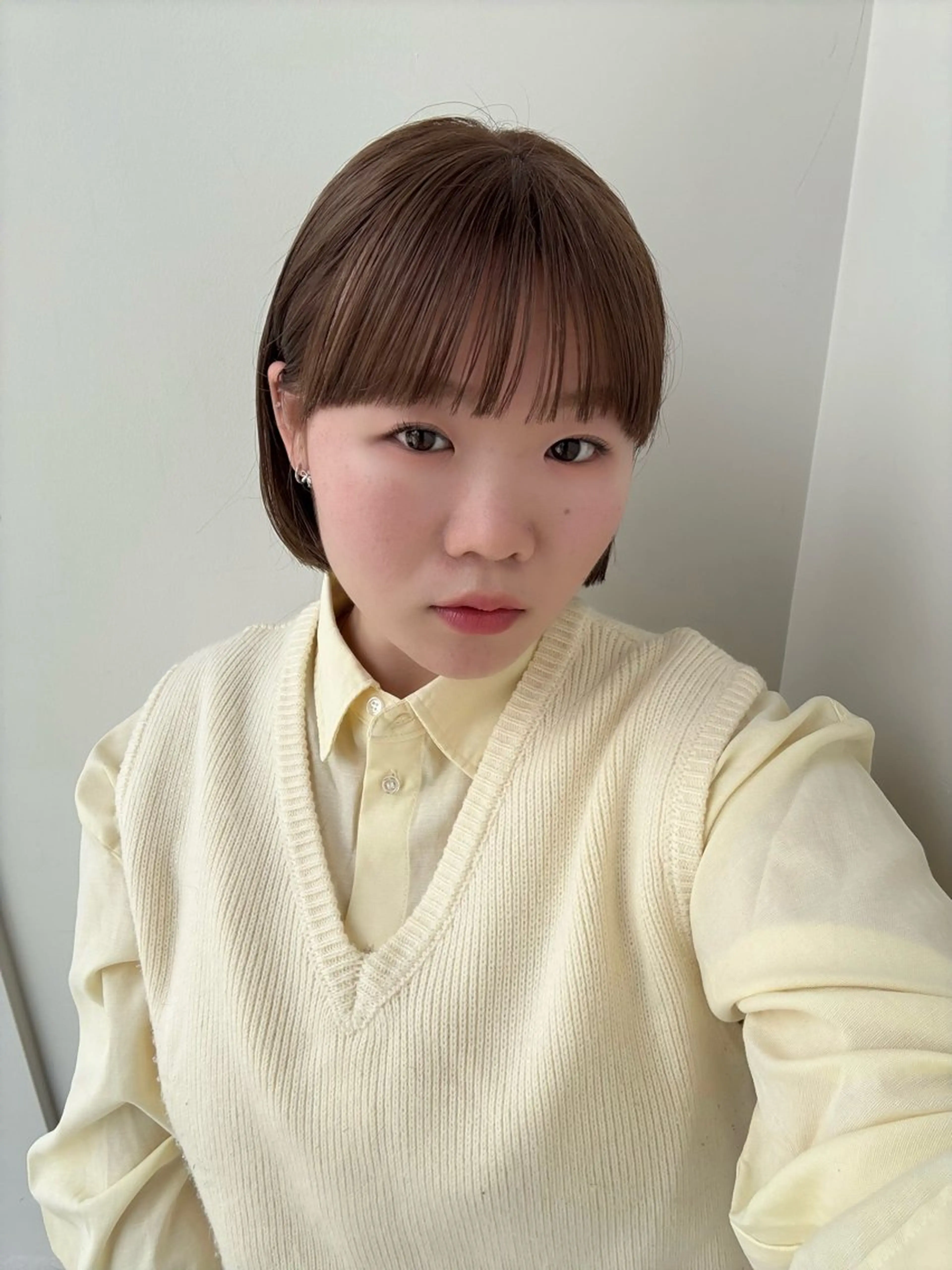 ショート カット ヘアカラー 似合わせ/透明感 /レイヤー/りほ🤍のヘアスタイル