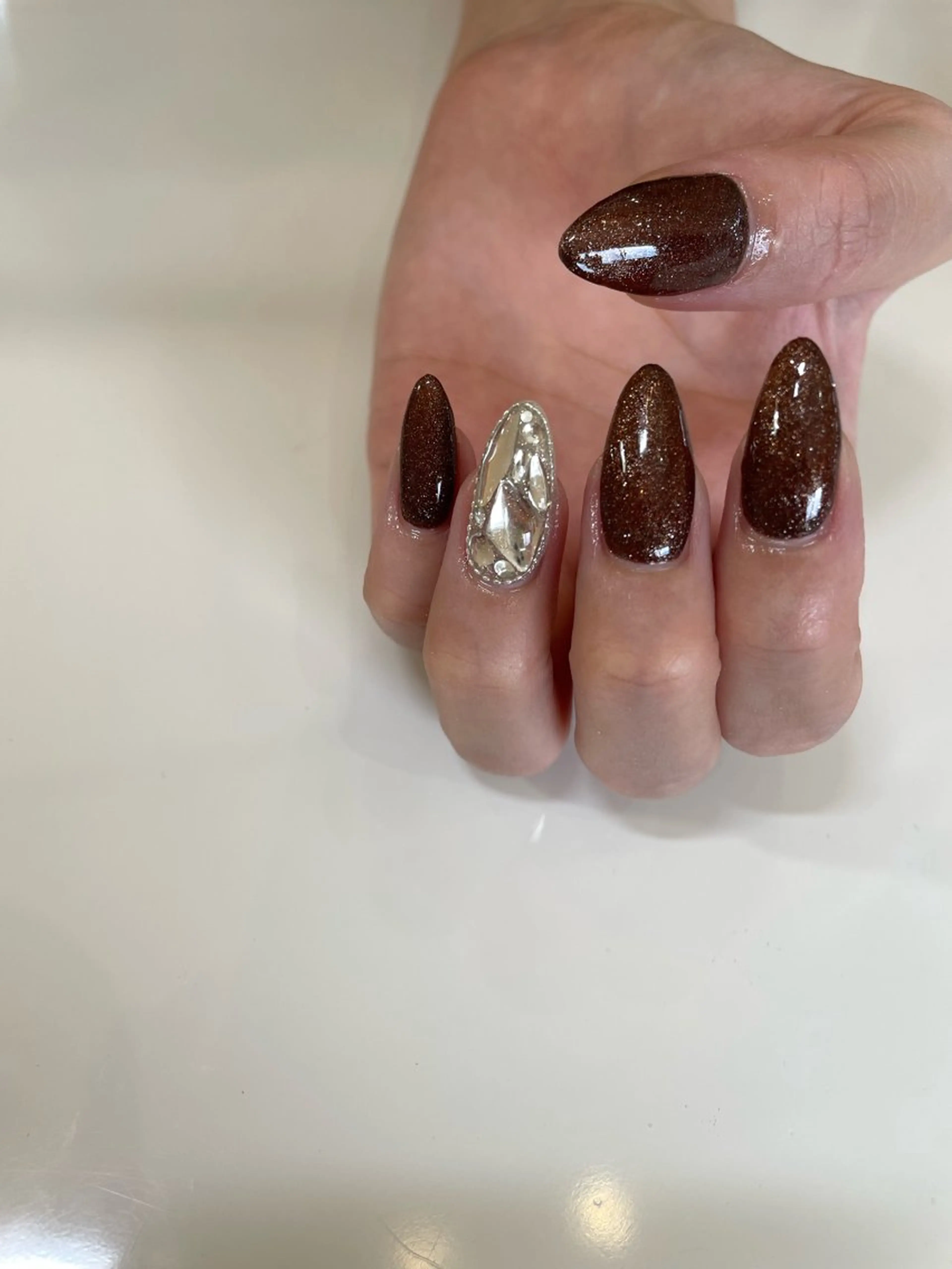 ネイル ブラウン Nail Salon Gummi.のネイルデザイン