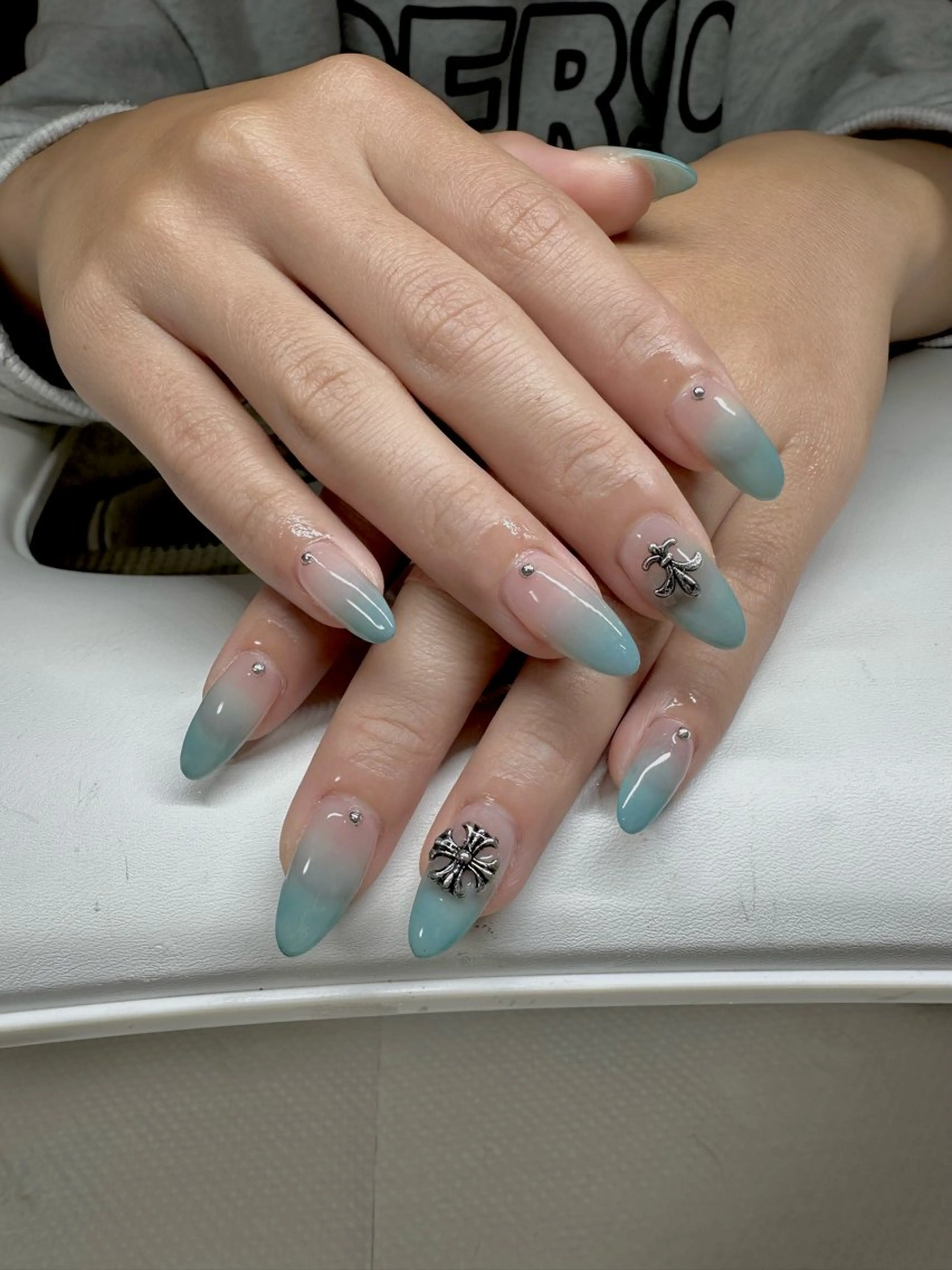 ネイル 韓国ネイル 持ち込み ハンドネイル EMI ANA.CHUOのネイルデザイン