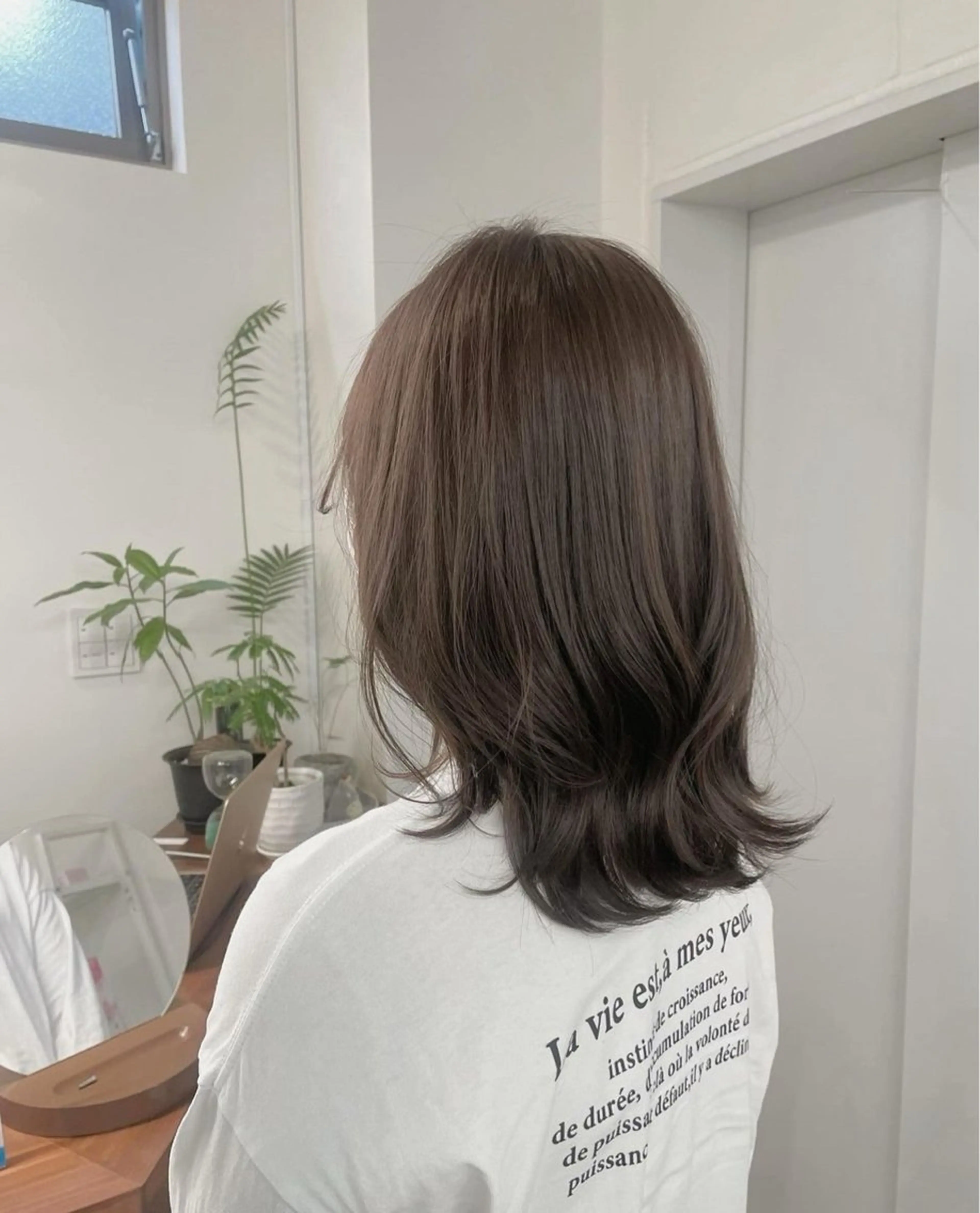 セミロング カットお任せ☆ 毎月２００名ご来店♪のヘアスタイル