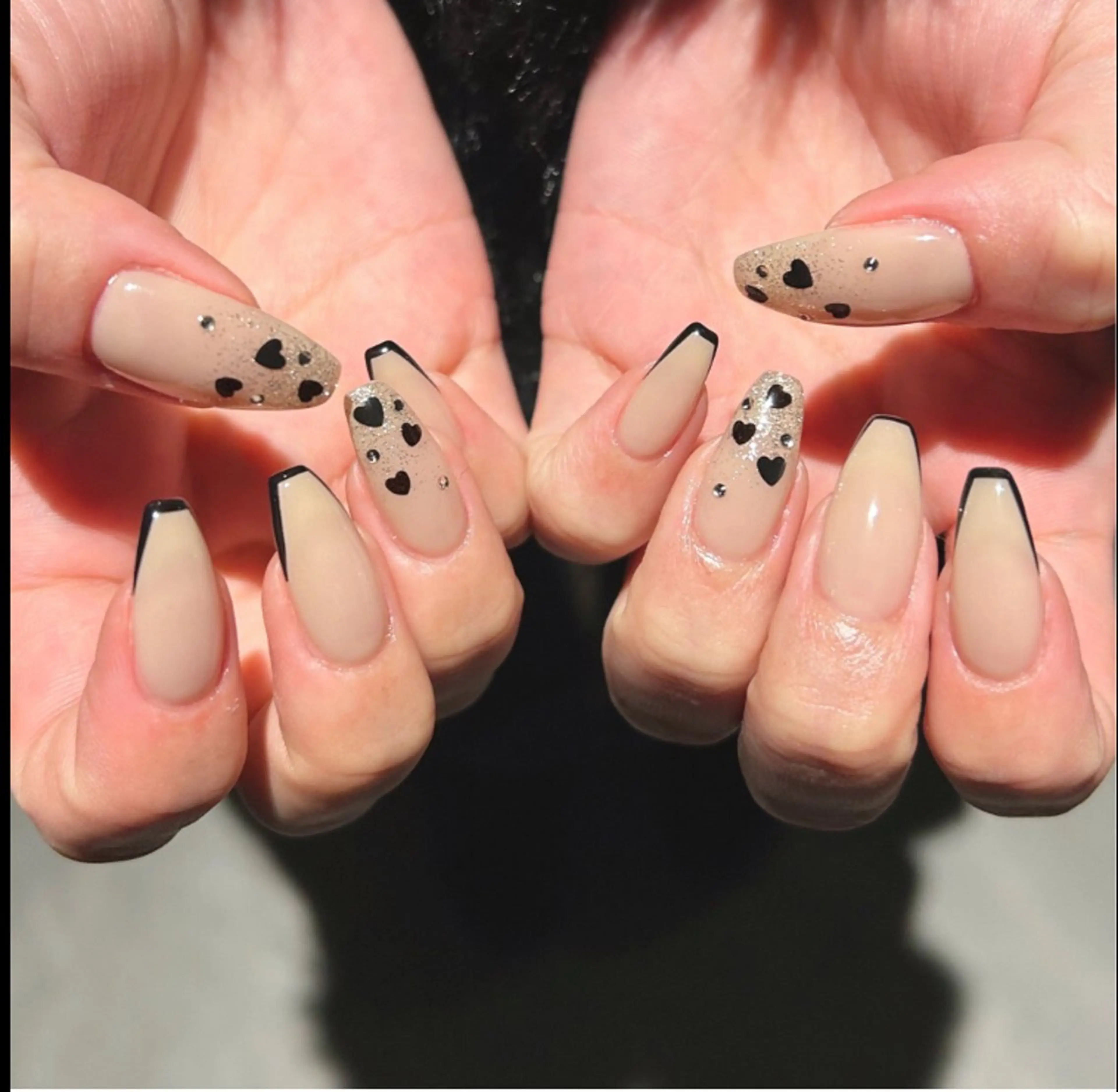 ネイル 長さ出し グラデーション キラキラネイル 韓国ネイル ラメ(グリッター) ハンドネイル ハンドケア Chisa Nail Studio所属・リ リのネイルデザイン