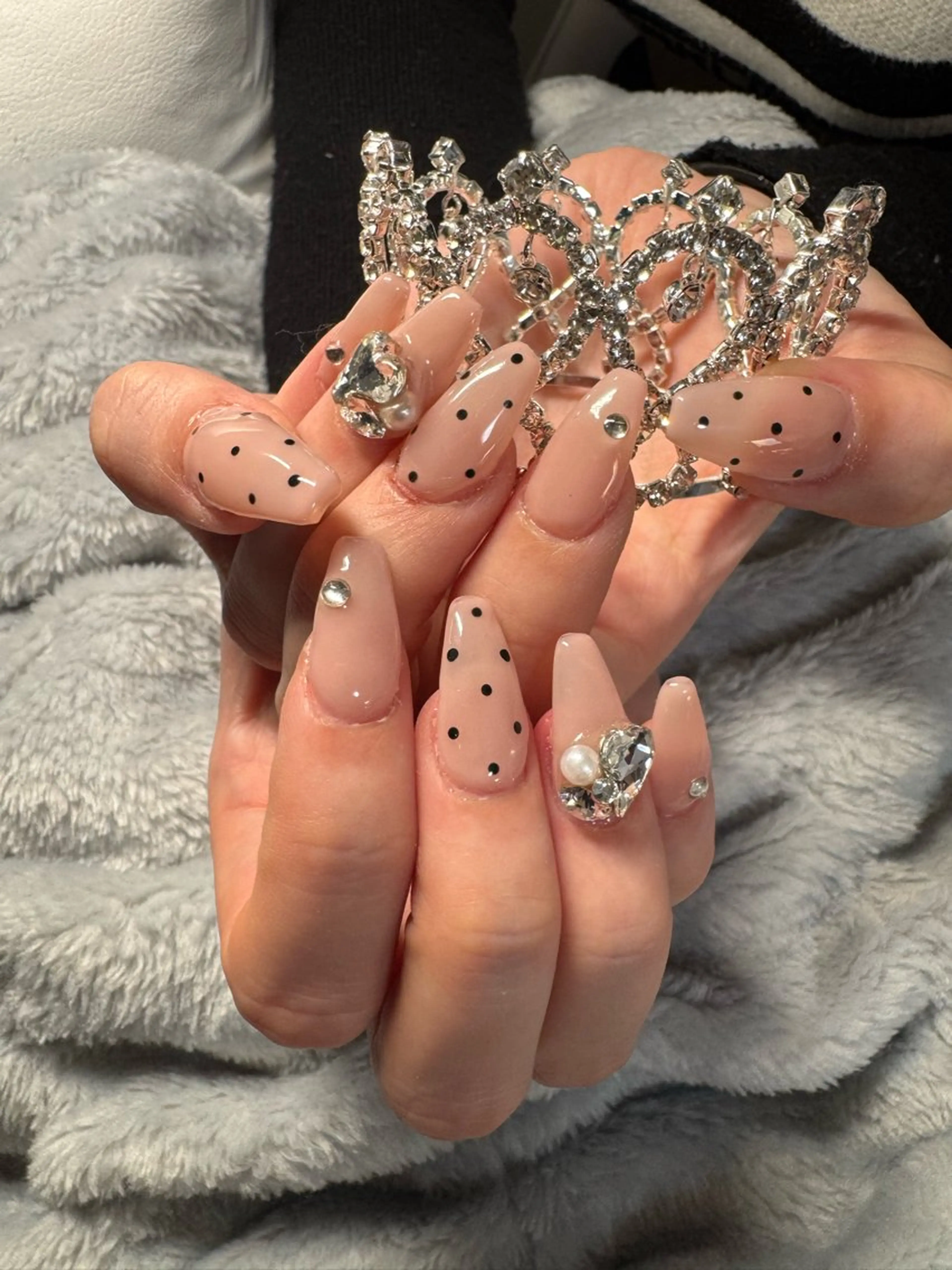 ネイル アートネイル ドット 持ち込み スカルプネイル uni. nail salonのネイルデザイン