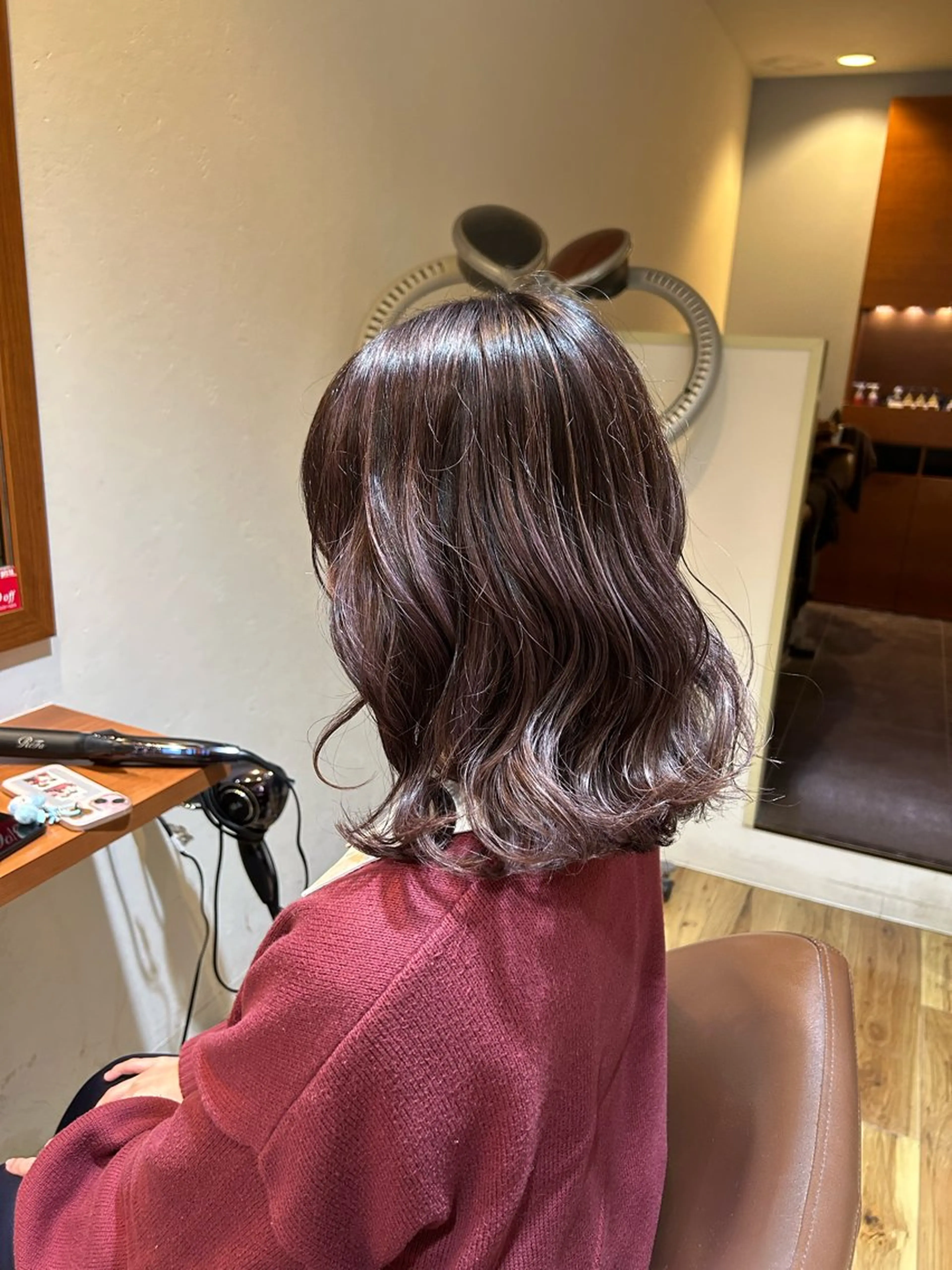 ミディアム カラー ハイライトカラー ピンクカラー ハイライト カット ヘアカラー トリートメント 🎀たな 🧸のヘアスタイル