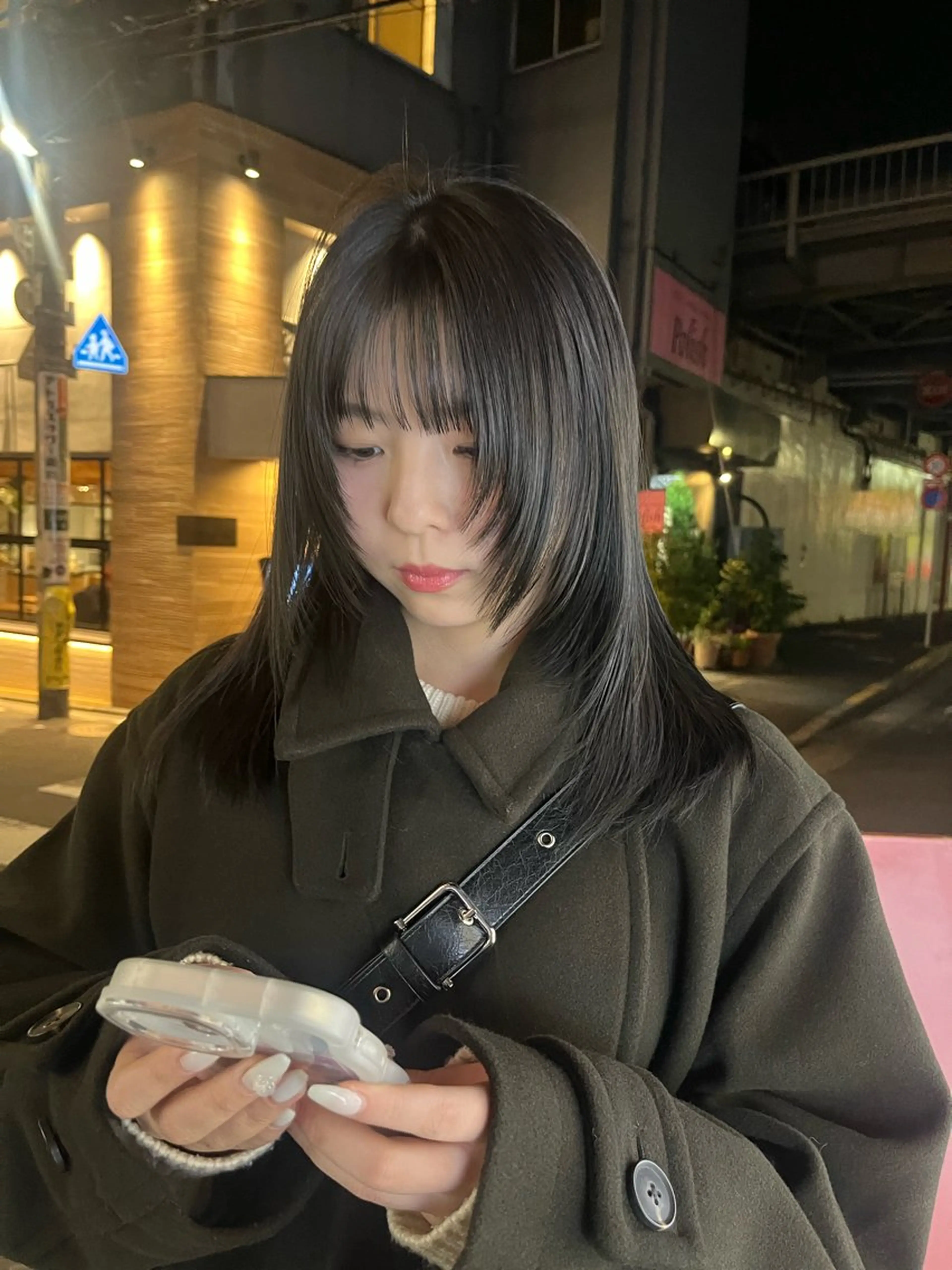 セミロング レイヤーカット 竹内 菜々子のヘアスタイル