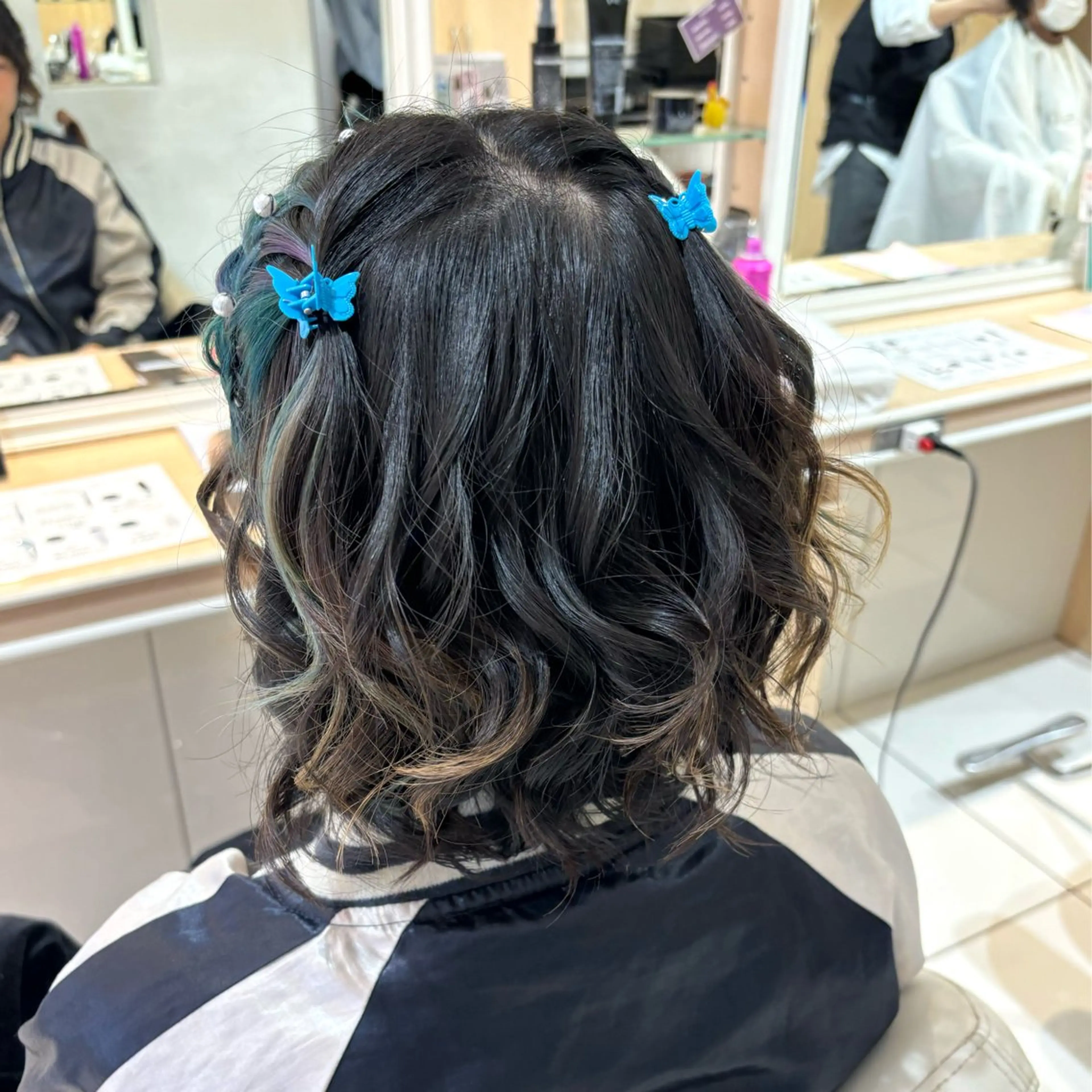 ミディアム ヘアアレンジ 宮永 璃沙のヘアスタイル