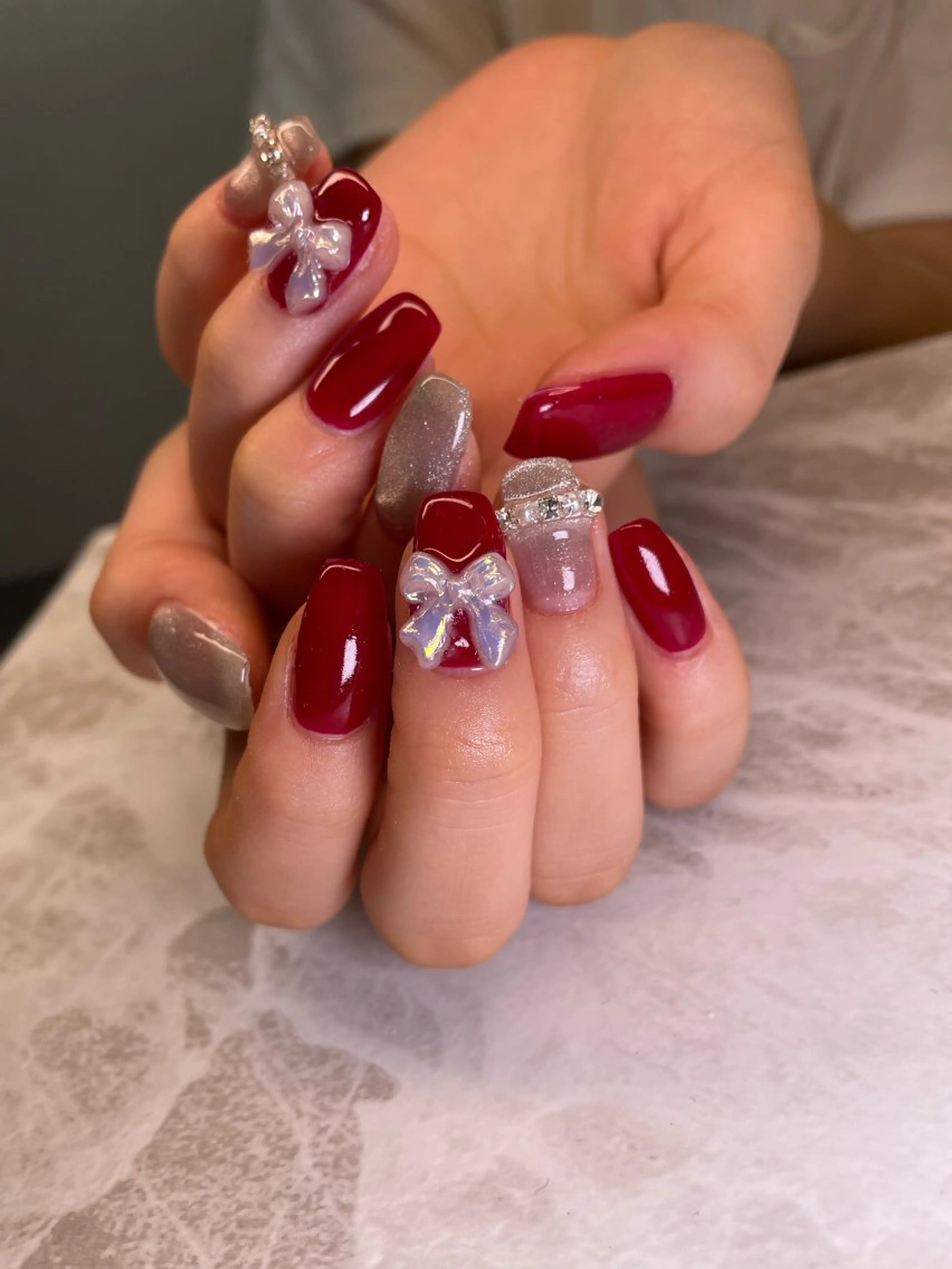 ネイル ハンドネイル YOUTH nails waxing所属・YOUTH natsumiのネイルデザイン
