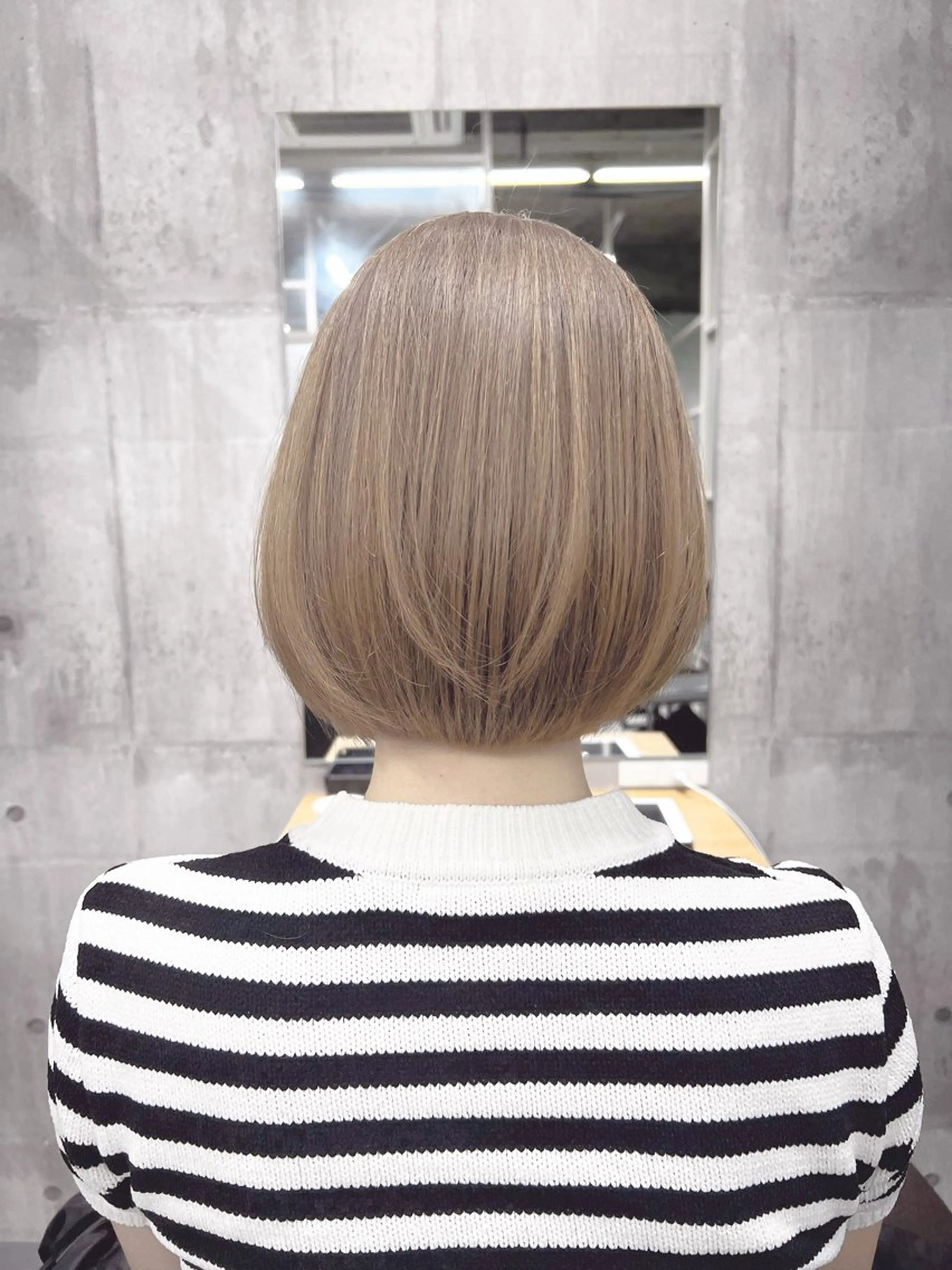 ミディアム カラー ブリーチ ケアブリーチ ダブルカラー イヤリングカラー ハイライトカラー ヘアカラー newi ナカノのヘアスタイル