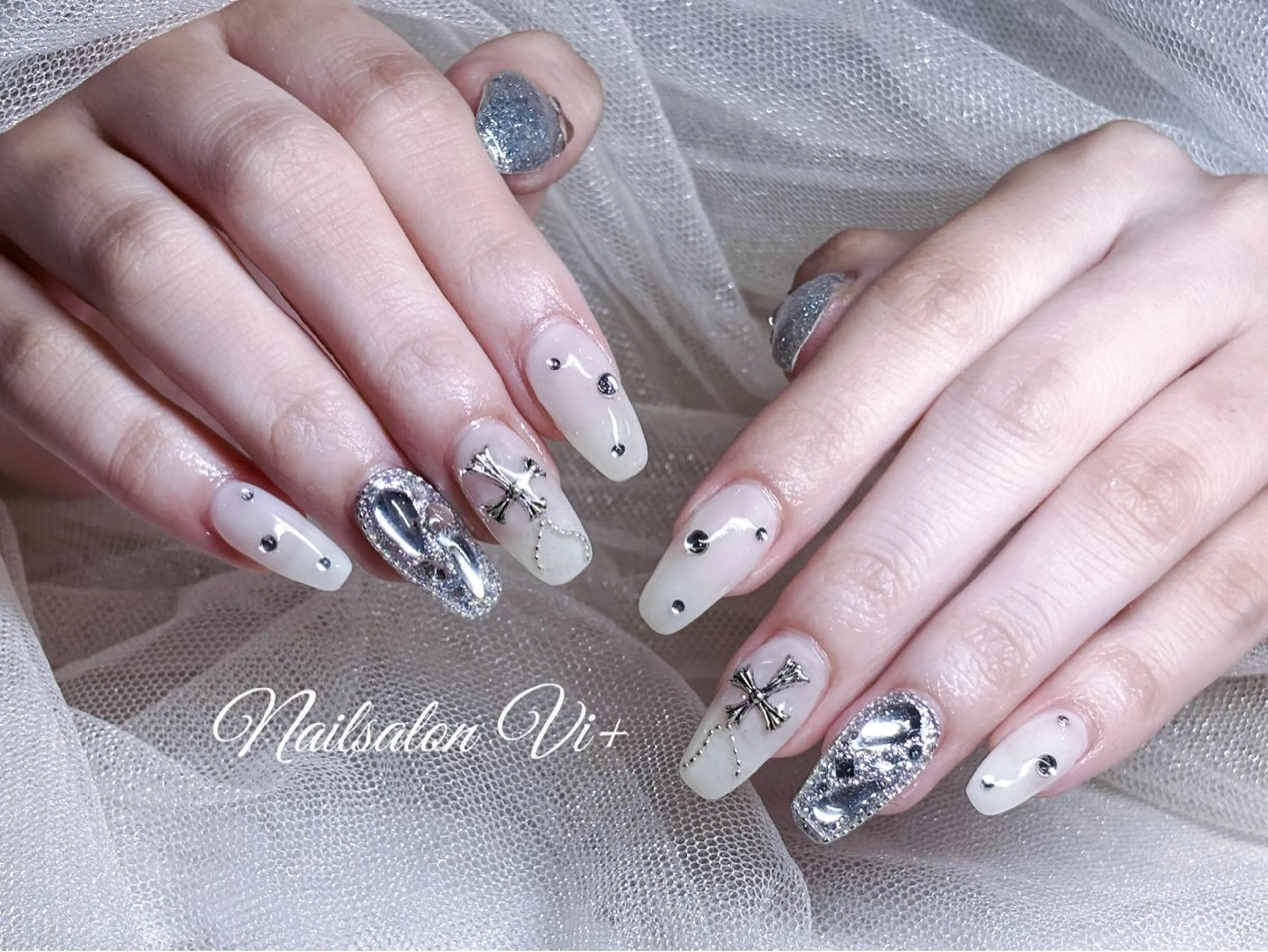 ネイル ハンドネイル Nailsalon Vi+ももか🩷のネイルデザイン