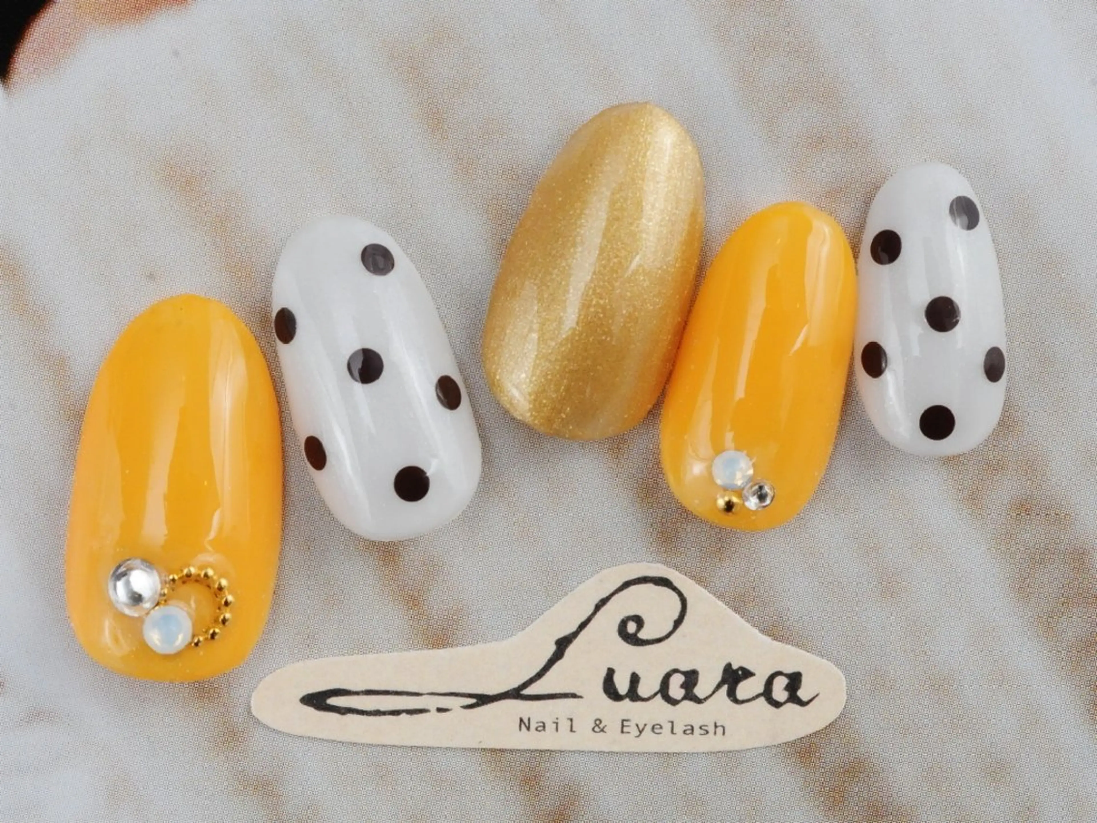 ネイル Luara ルアラのネイルデザイン