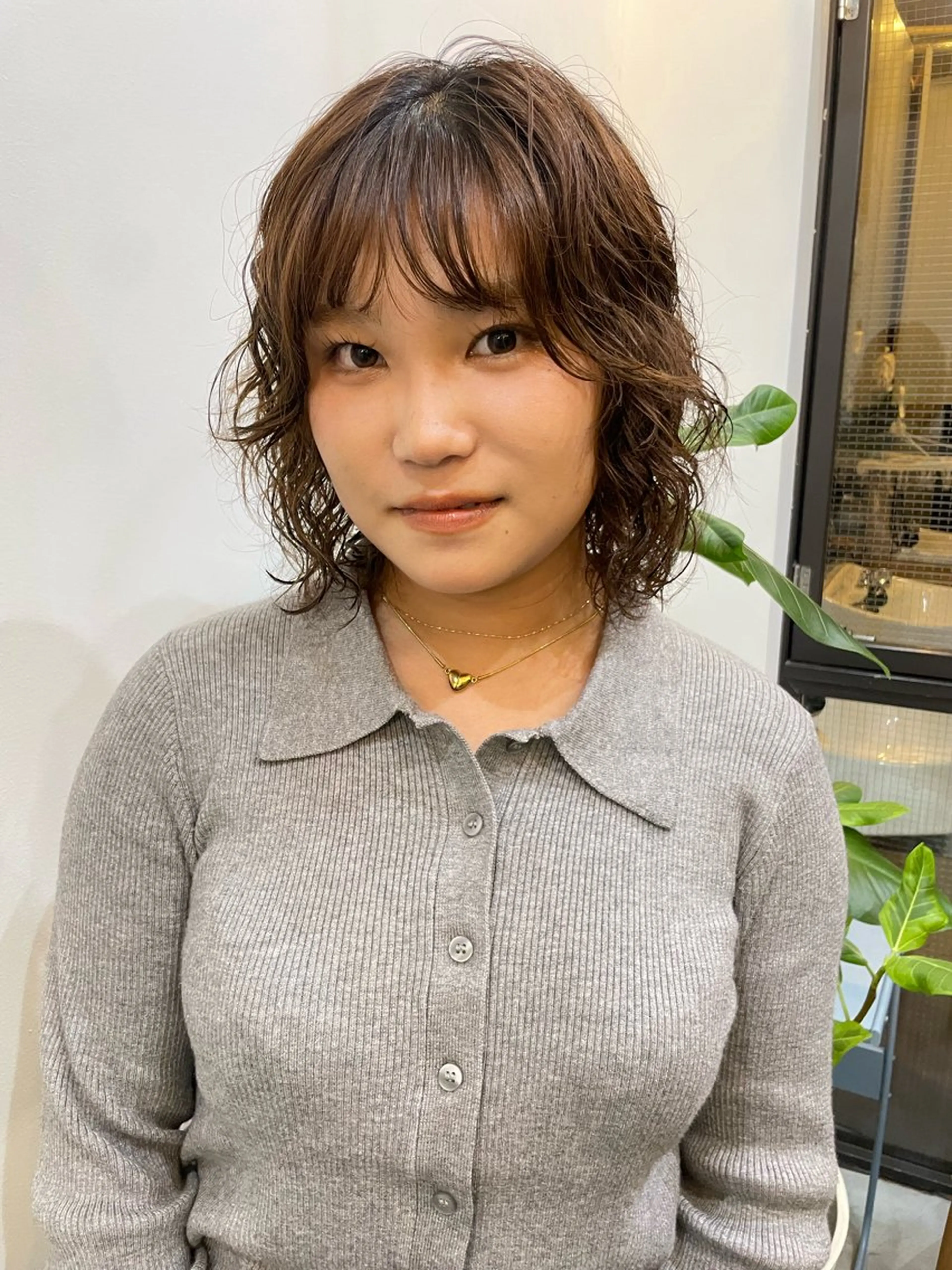 ミディアム 金尾 凜のヘアスタイル