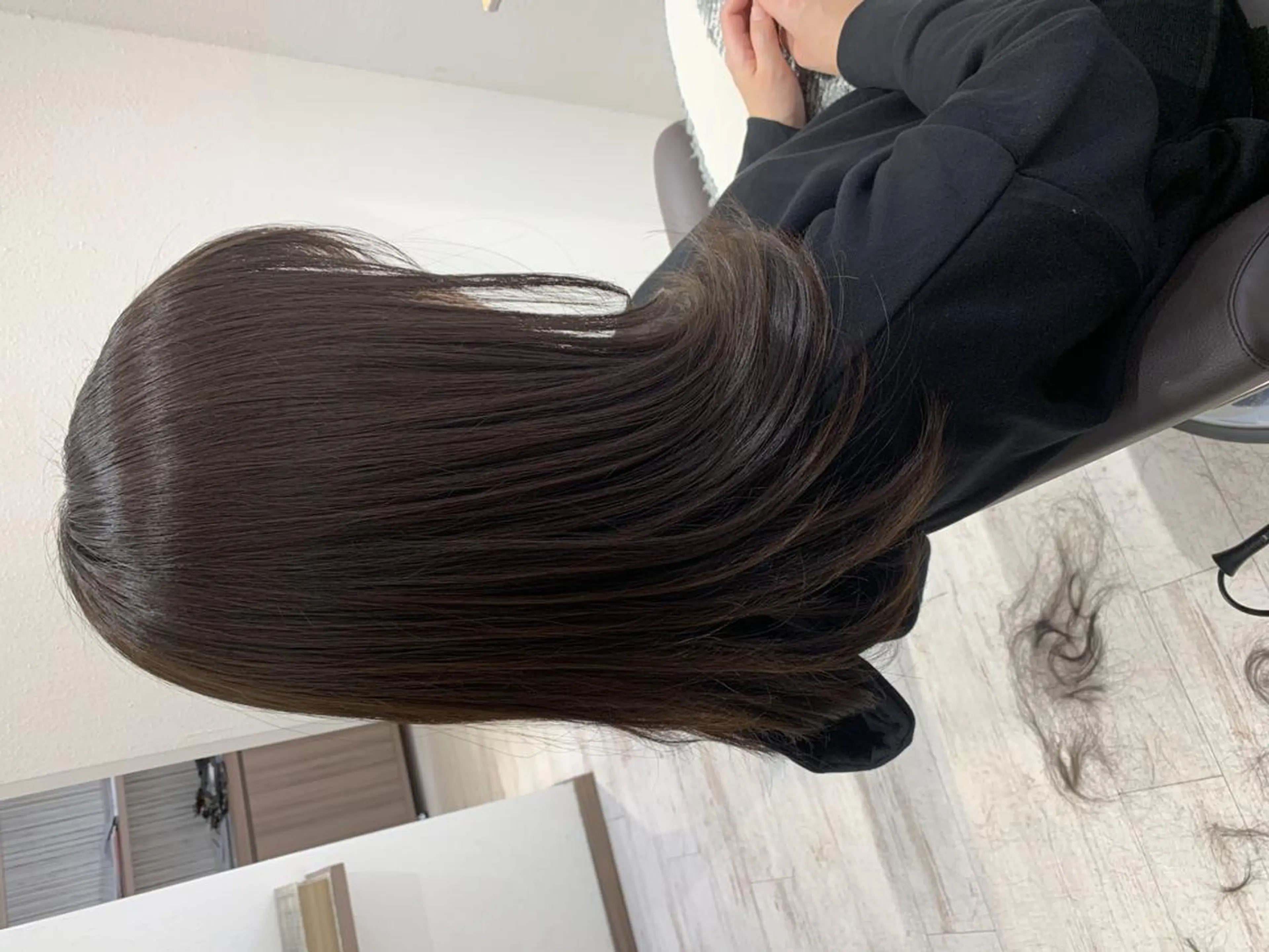 セミロング カラー 瀬尾 由希菜のヘアスタイル