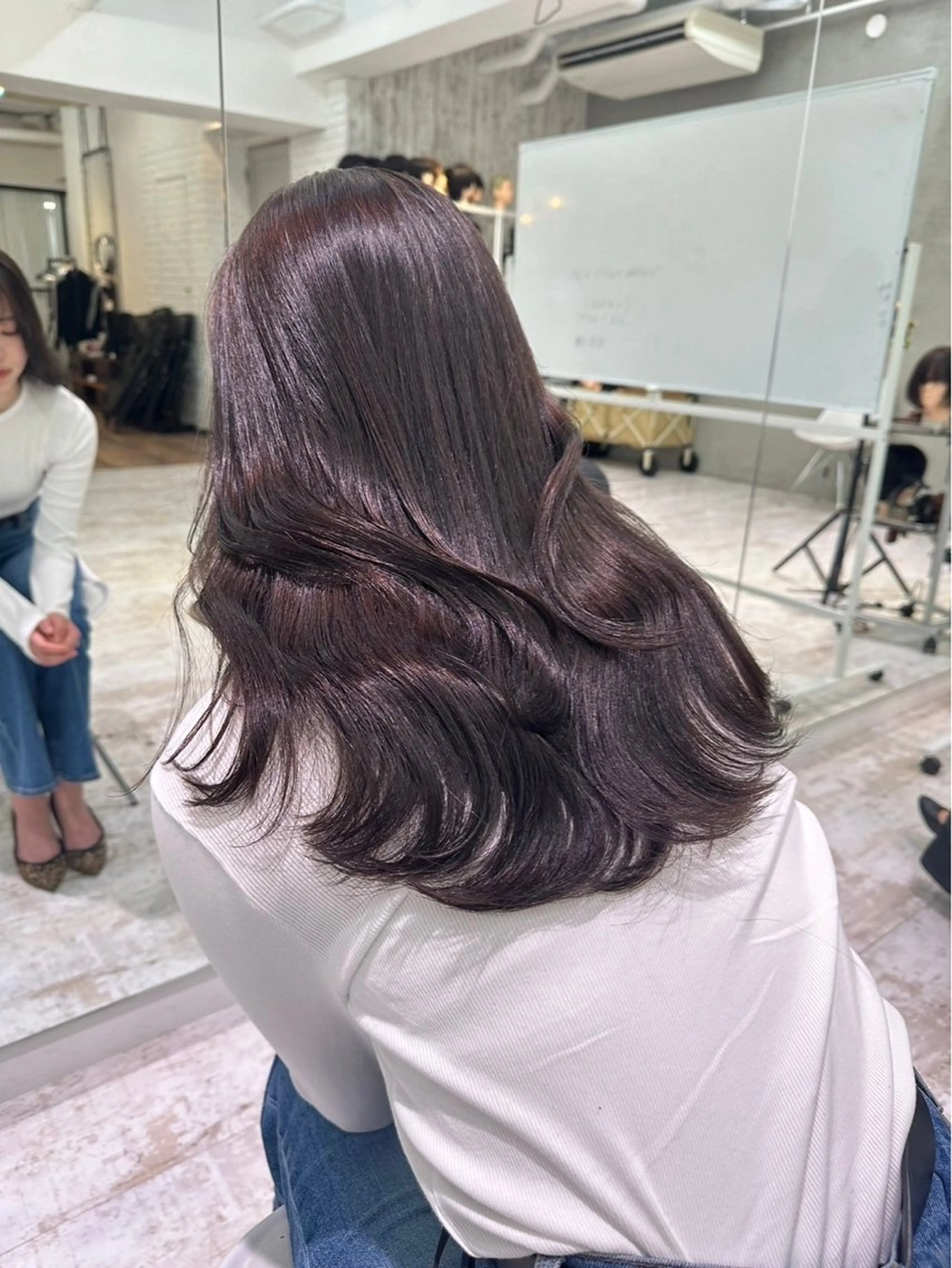 ロング issa academyのヘアスタイル