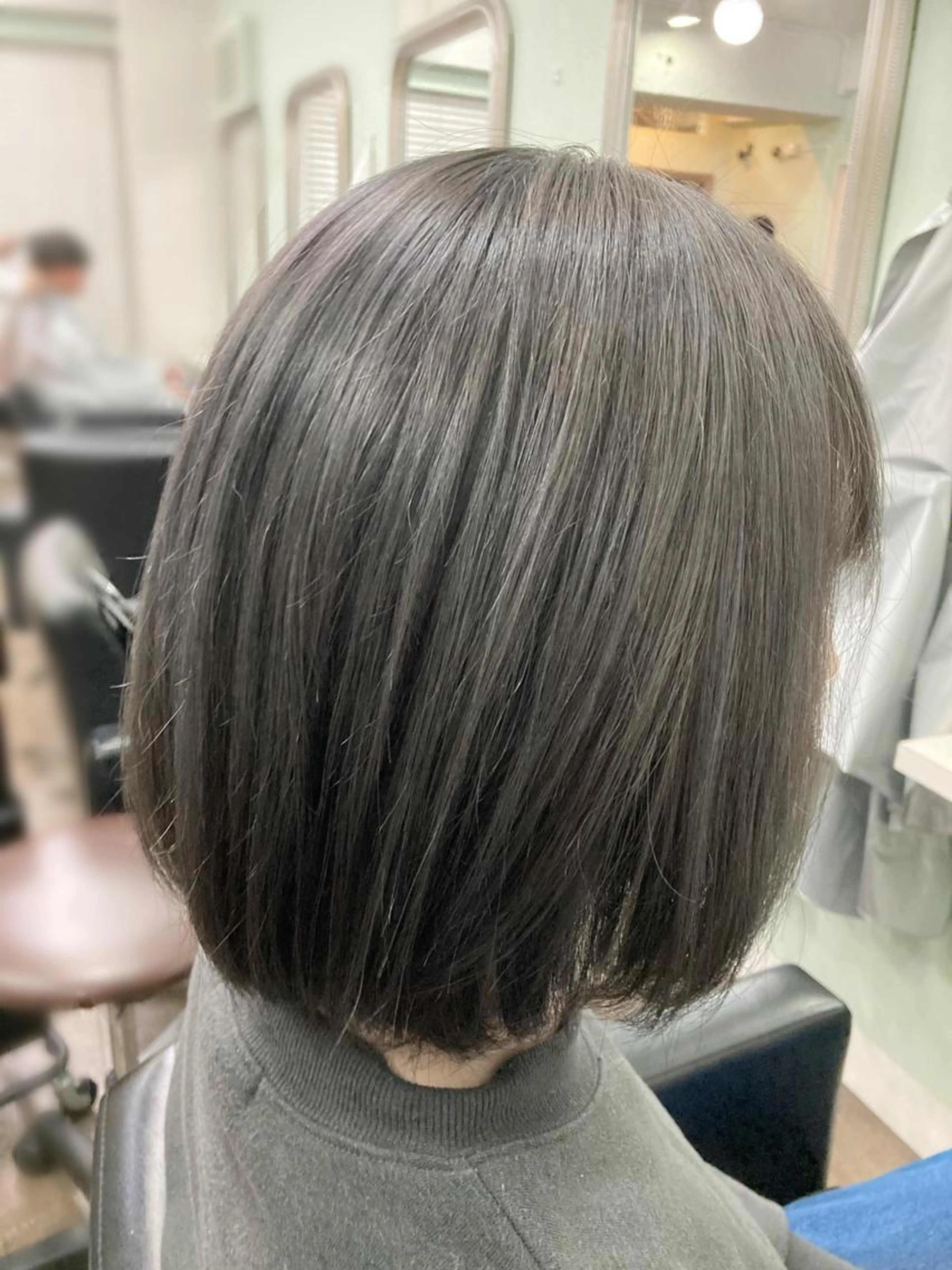 カット+カラー+付着金属物質除去トリートメントの写真