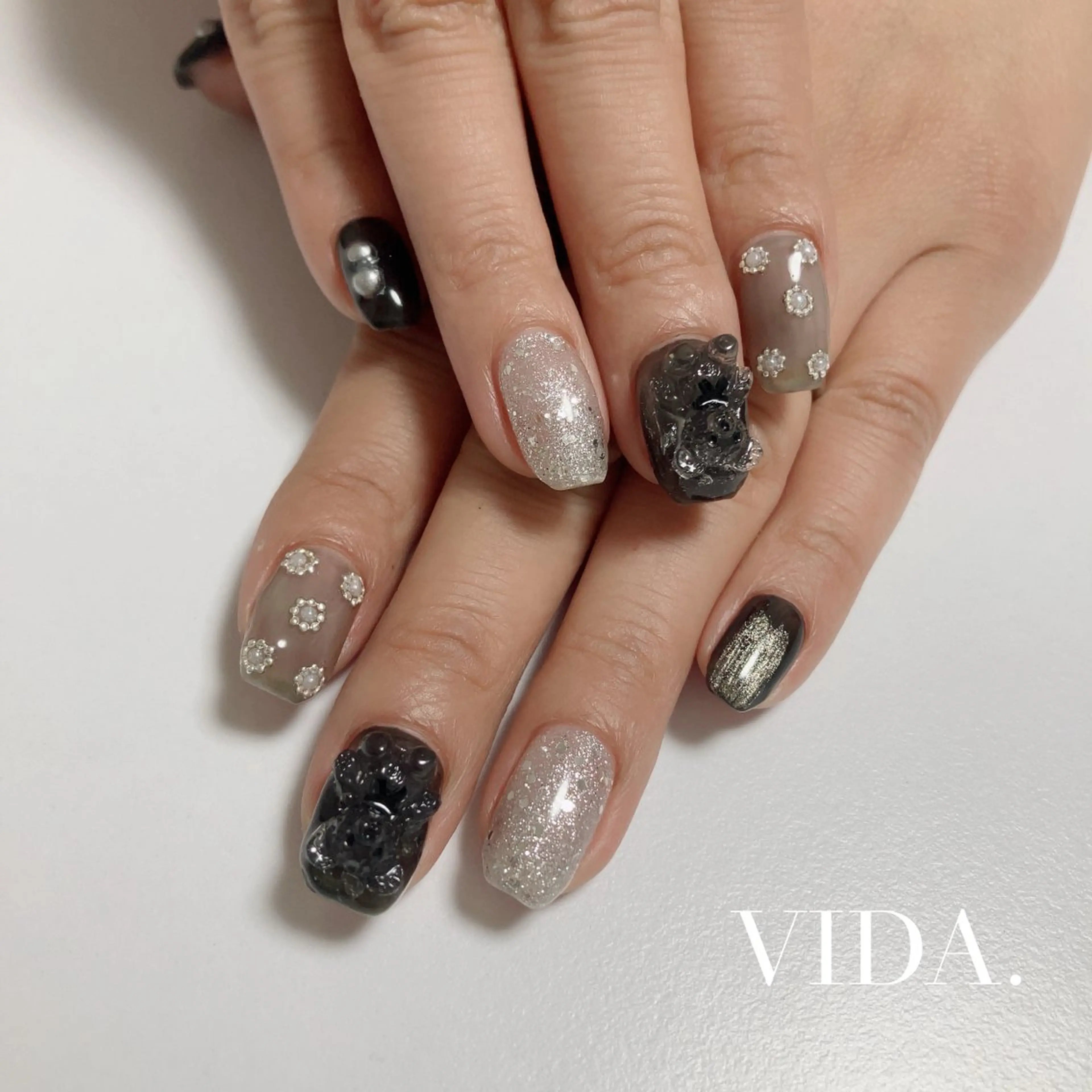 ネイル ハンドネイル private salon VIDAのネイルデザイン