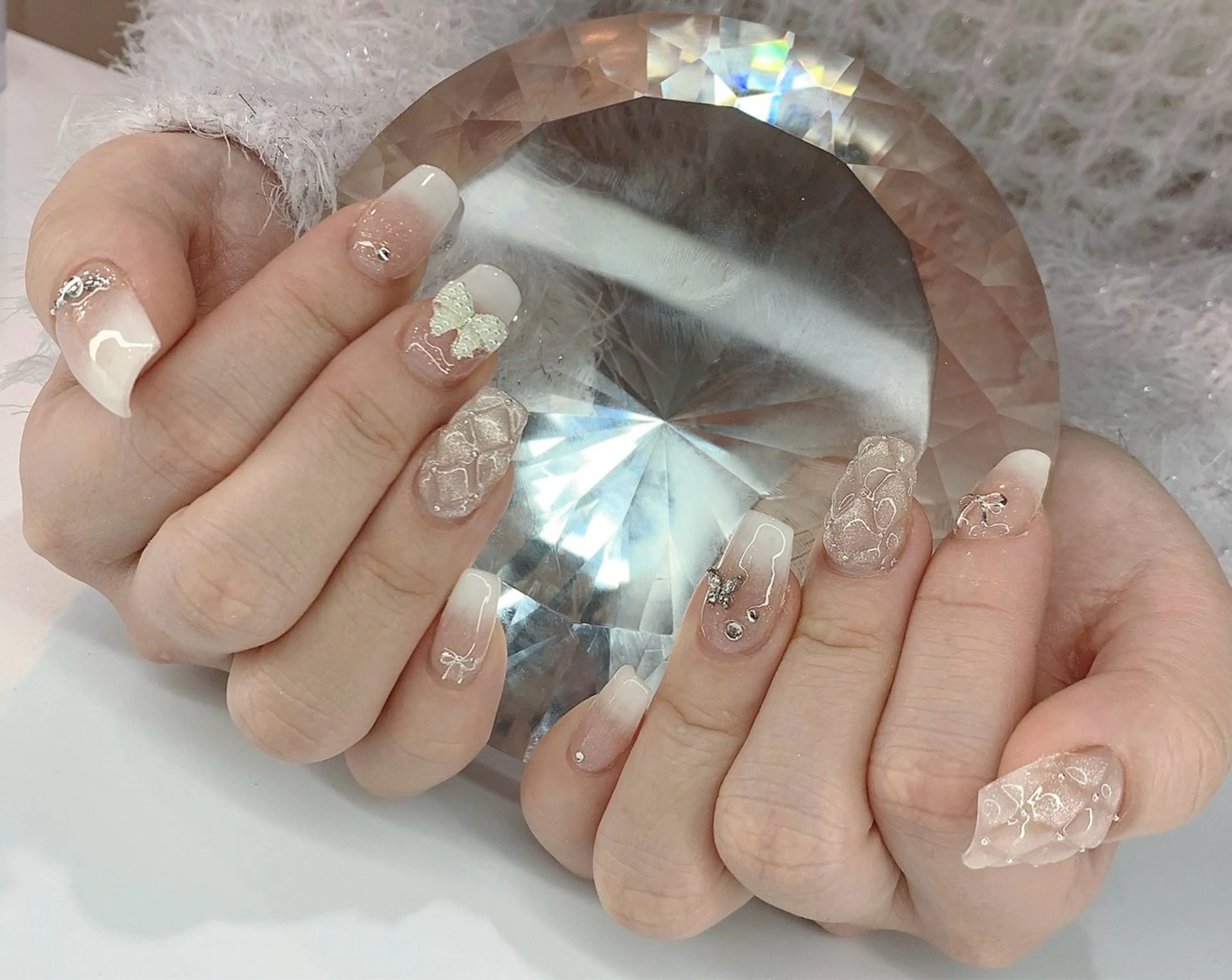 ネイル ハンドネイル LoaChaton kaeのネイルデザイン