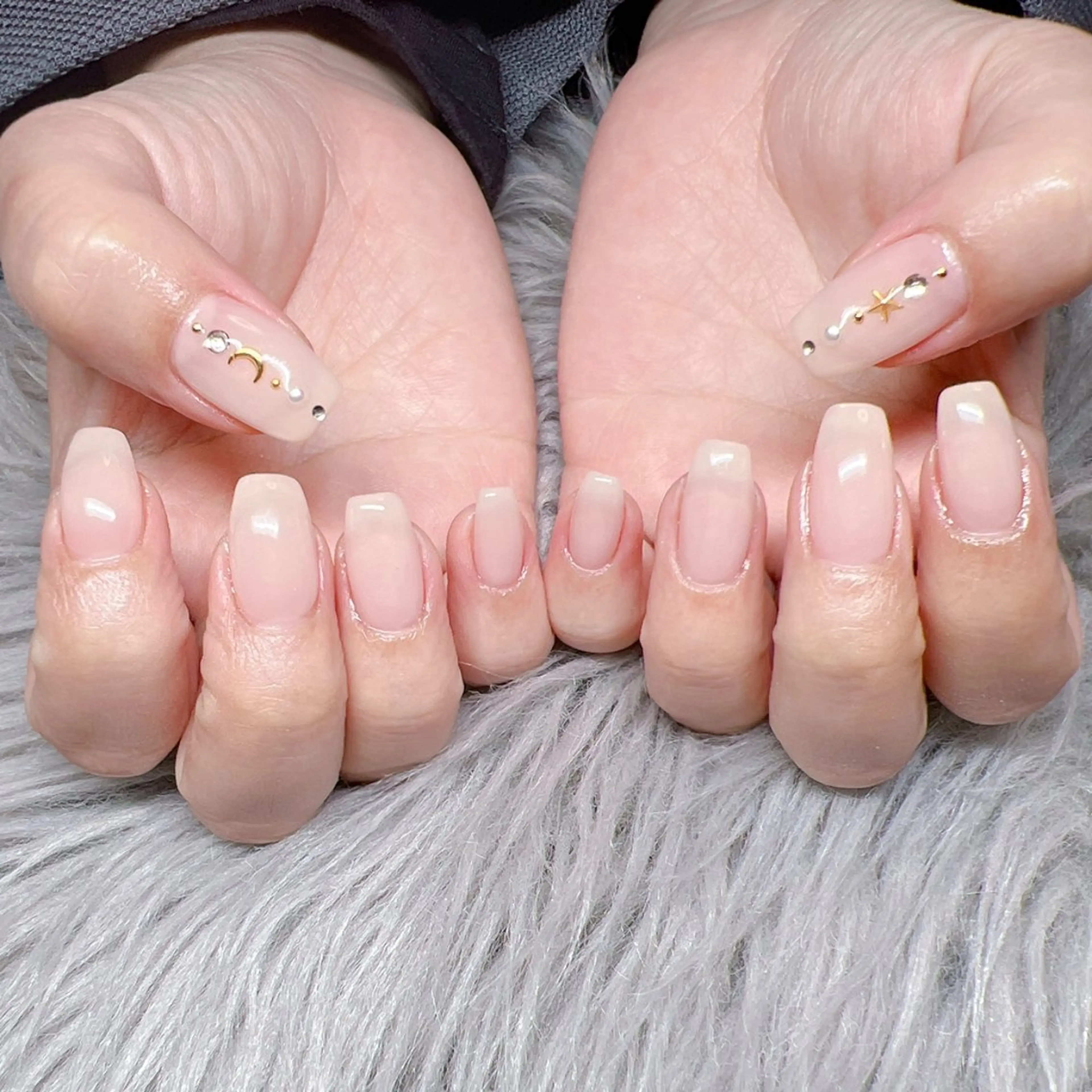 ネイル 個室ネイルサロンDolly Girl〜ドーリーガール〜所属・DollyGirl KYOKOのネイルデザイン