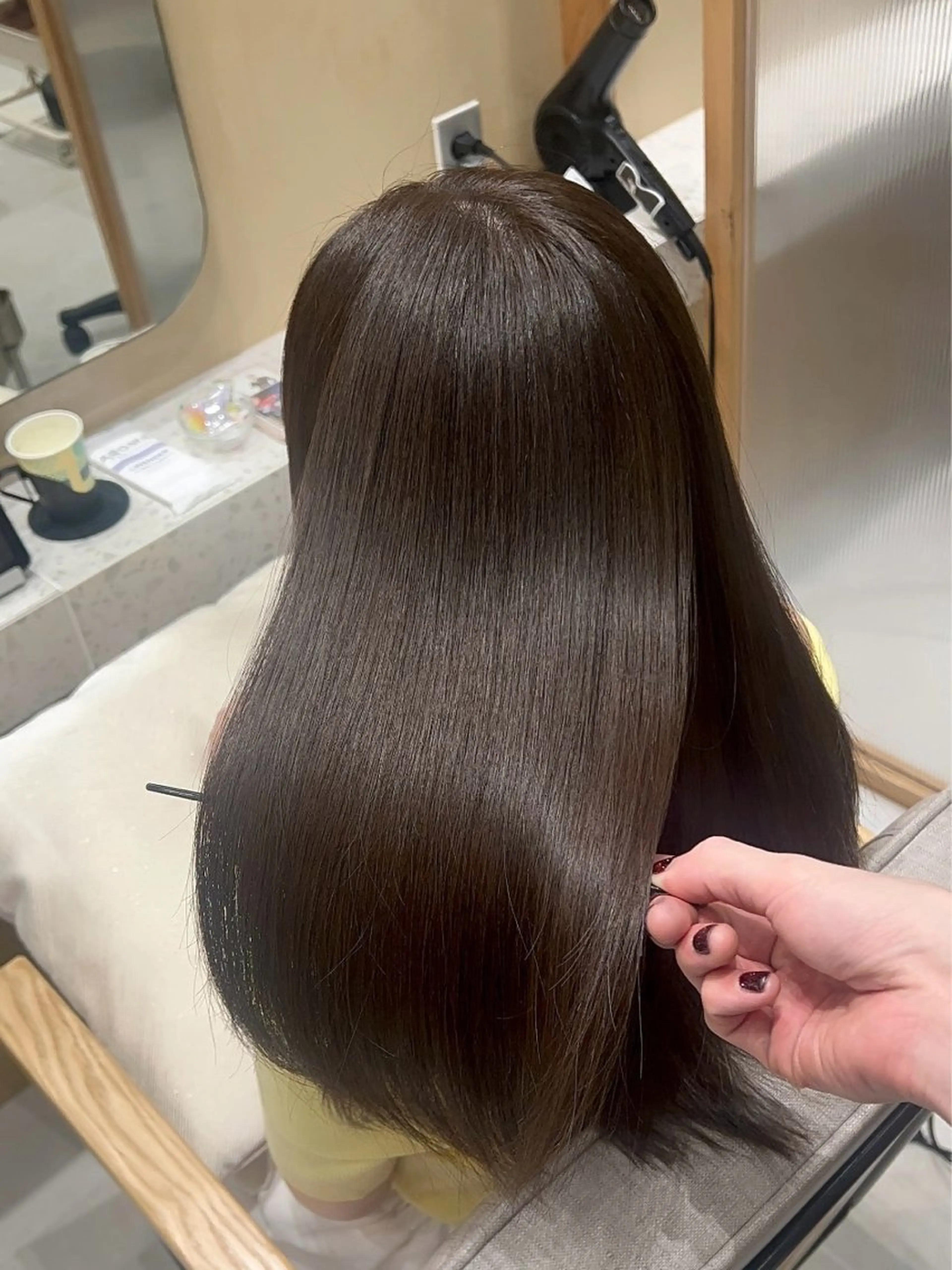 ロング アッシュ アッシュブラウン 髪質改善 トリートメント ヘアカラー トリートメント 💎髪質改善艶髪 💎透明感カラー💎のヘアスタイル