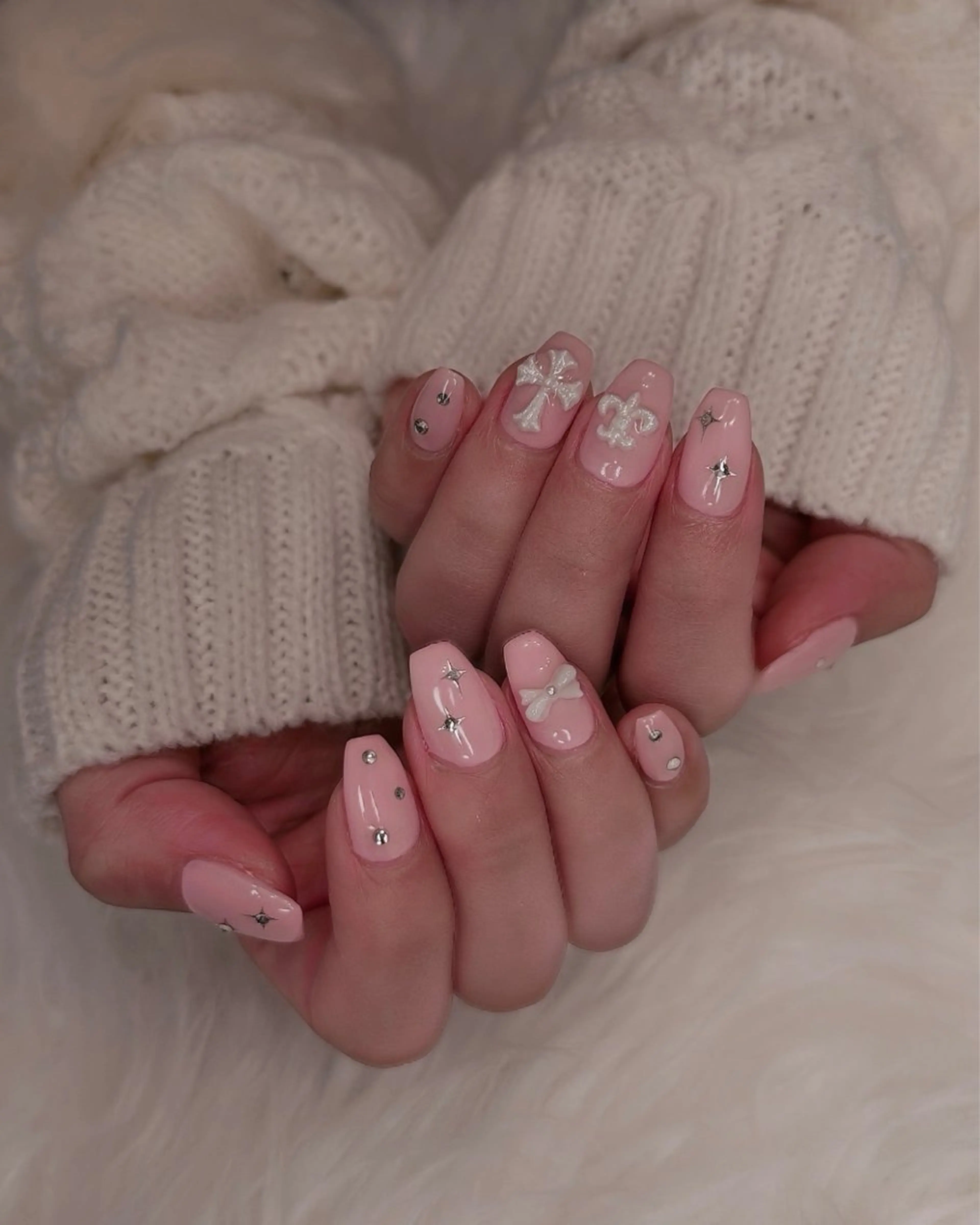 ネイル ハンドネイル ハンドケア Minéa nailのネイルデザイン