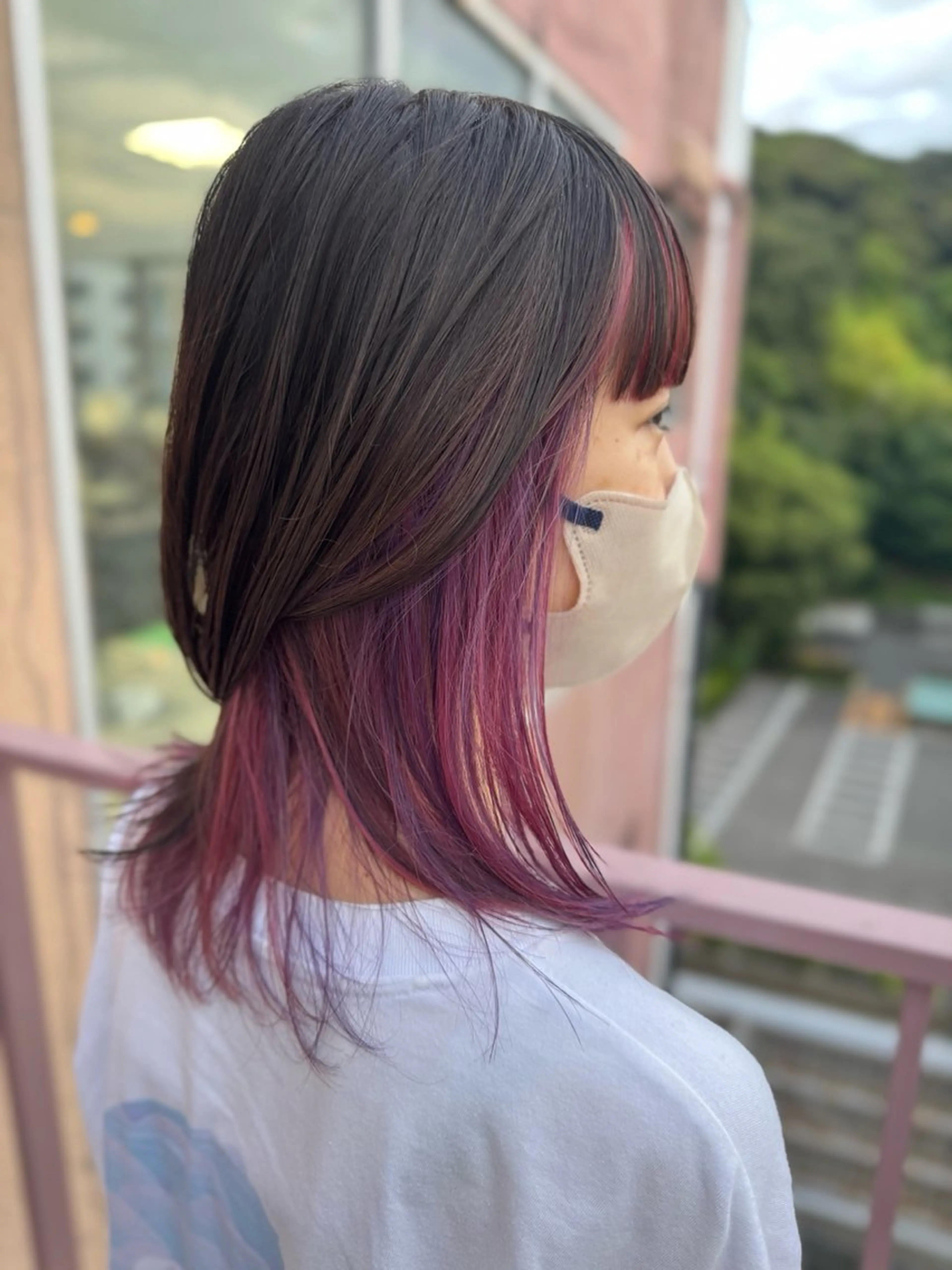 ミディアム カラー ピンクカラー パープルカラー ヘアカラー Viage （ビアージュ）のヘアスタイル
