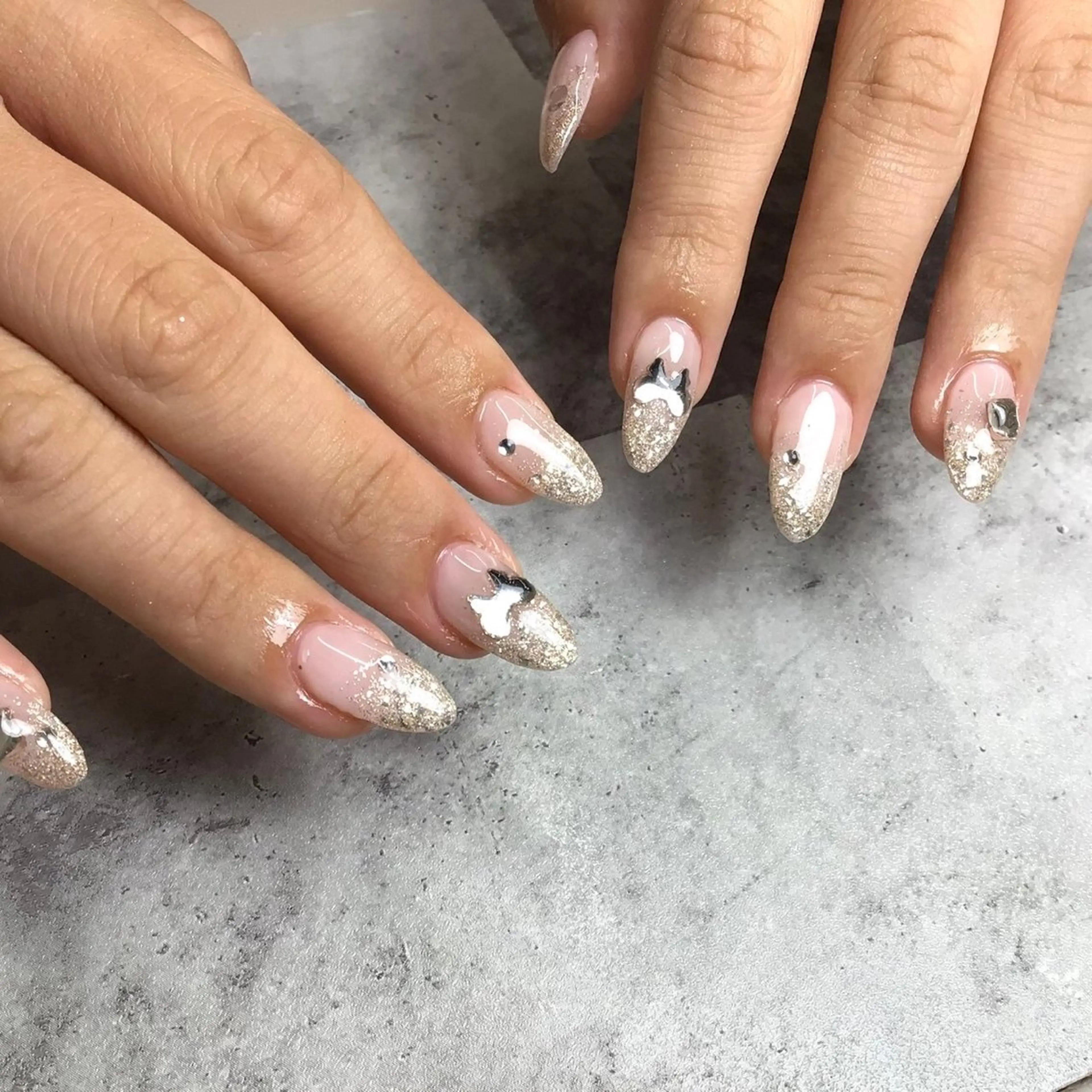 ネイル ジェルネイル マグネットネイル 持ち込み ワンカラーネイル パラジェル EYE &NAILDAYのマツエク・マツパデザイン
