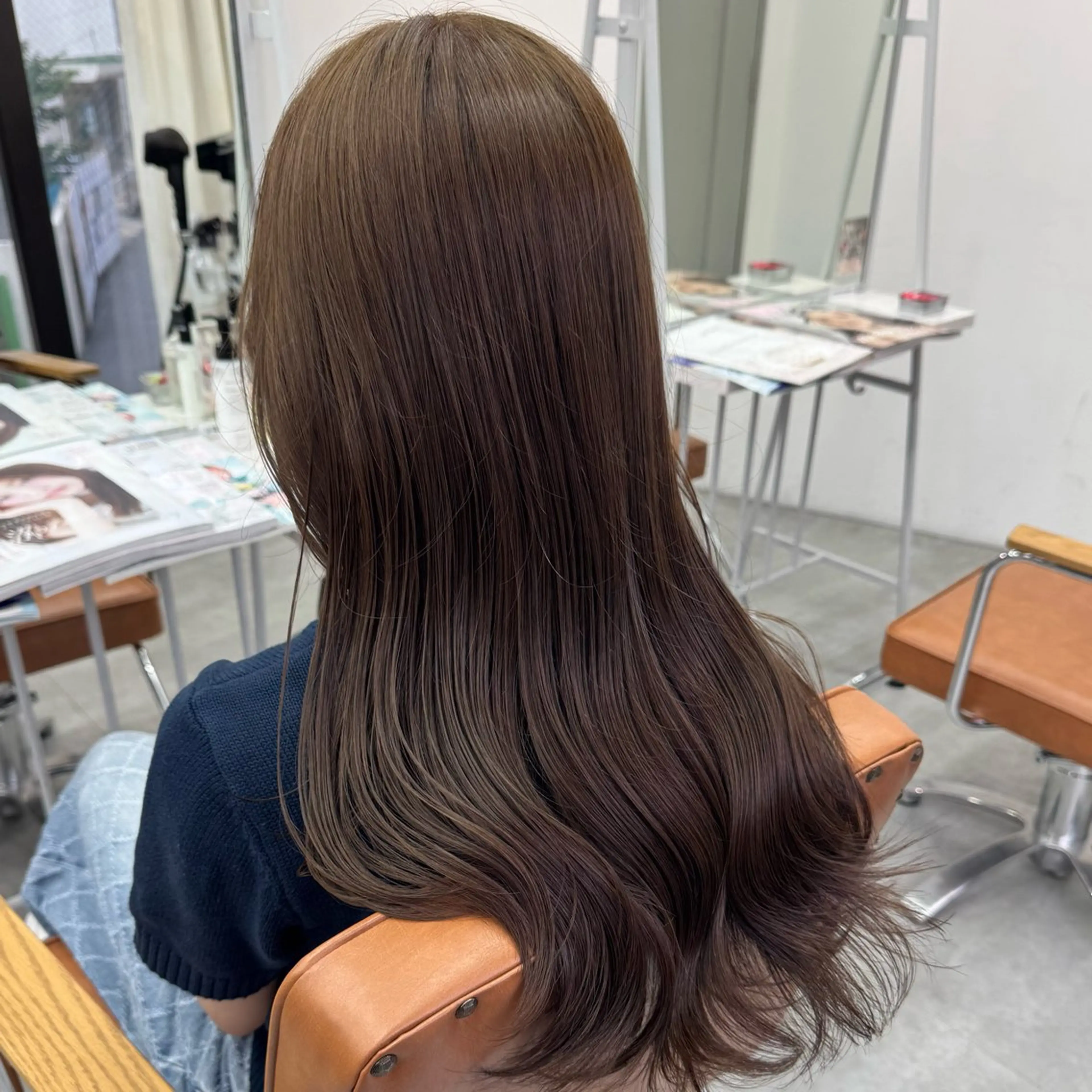 ロング カラー ヘアアレンジ ブリーチなしカラー /ベージュ/安形翔のヘアスタイル