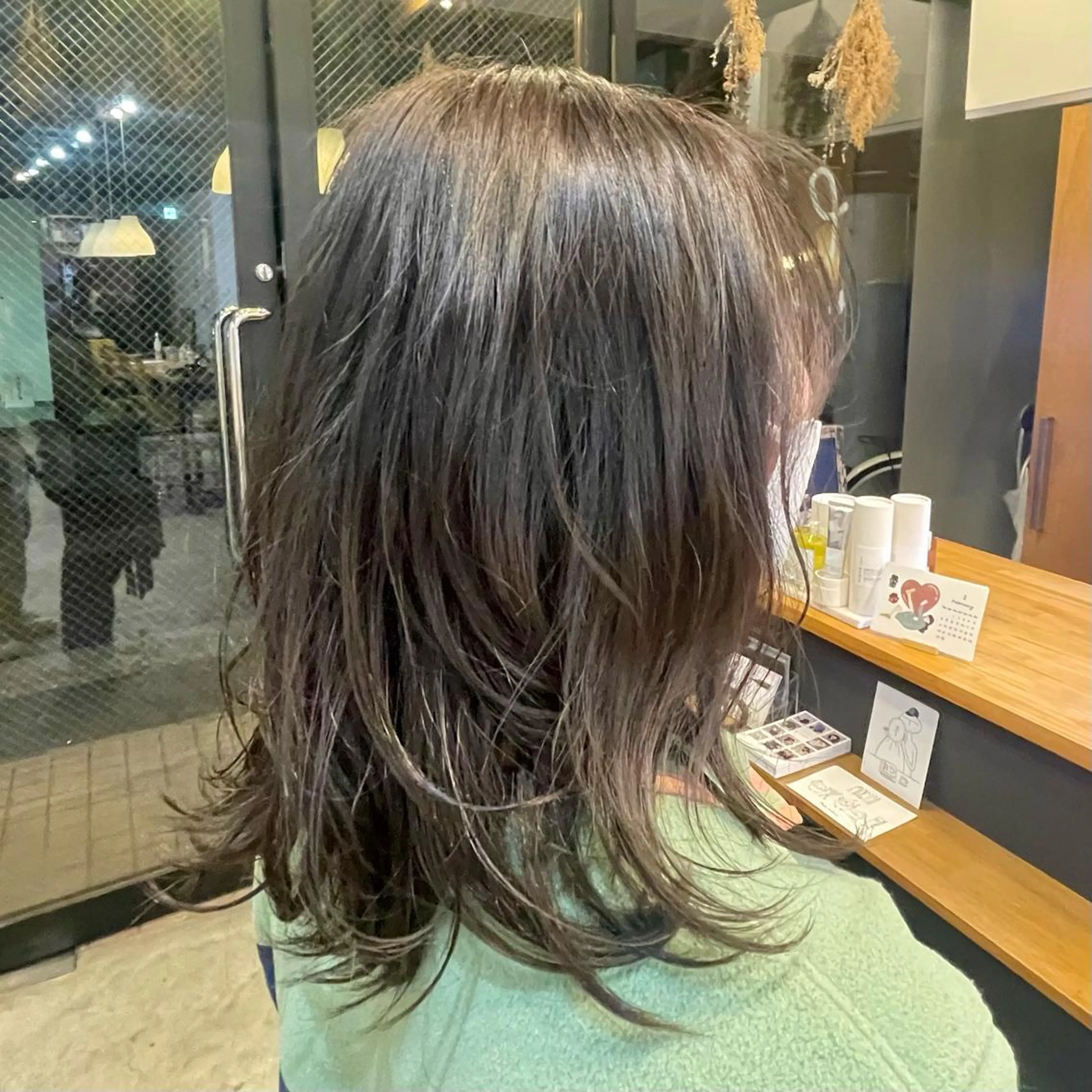 ミディアム カラー パーマ ヘアアレンジ 🎀ダブルカラーレイ ヤーyuuri🎀のヘアスタイル