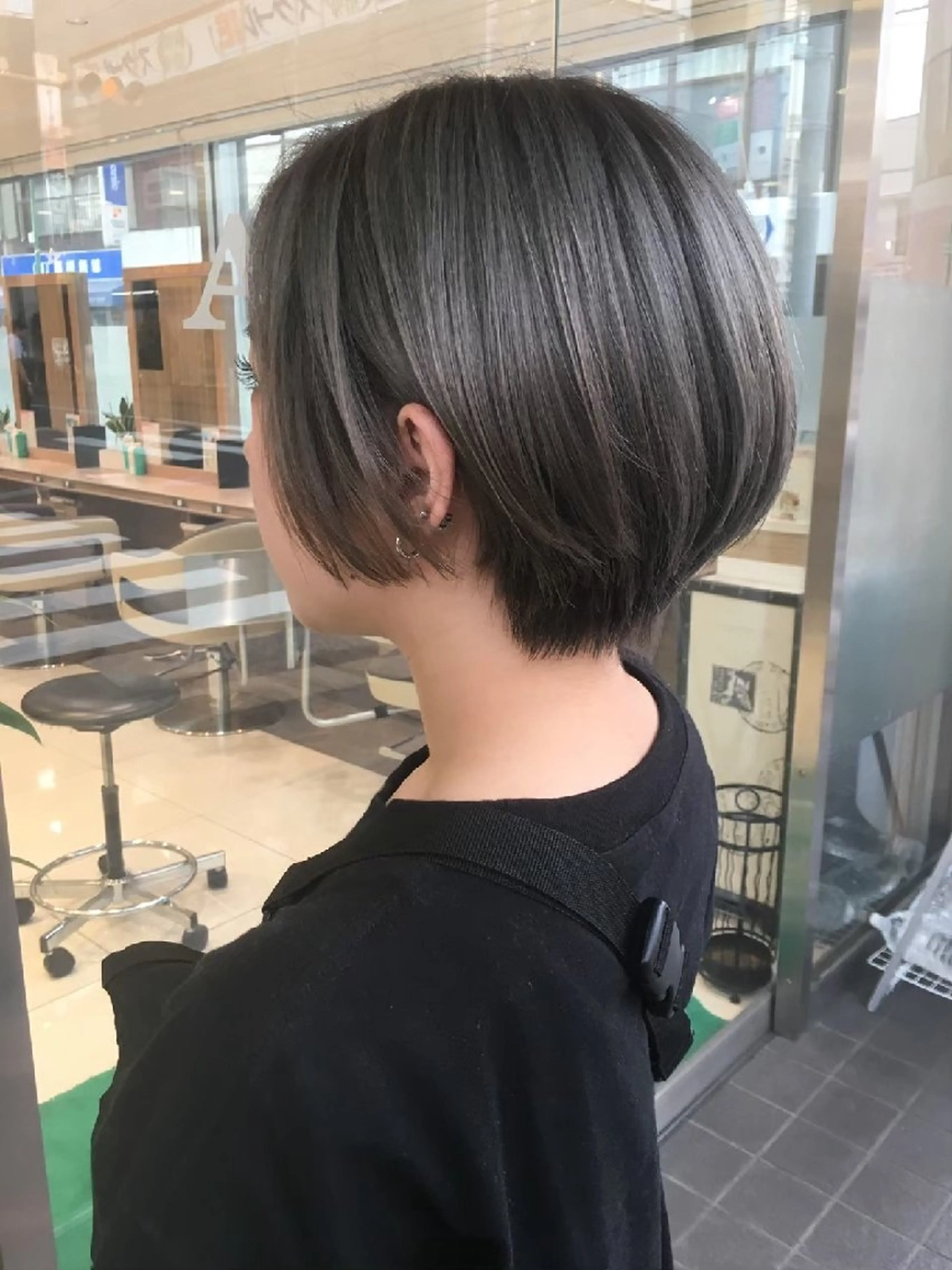 カラー 極艶縮毛／髪質改善／ 内田こうたのヘアスタイル