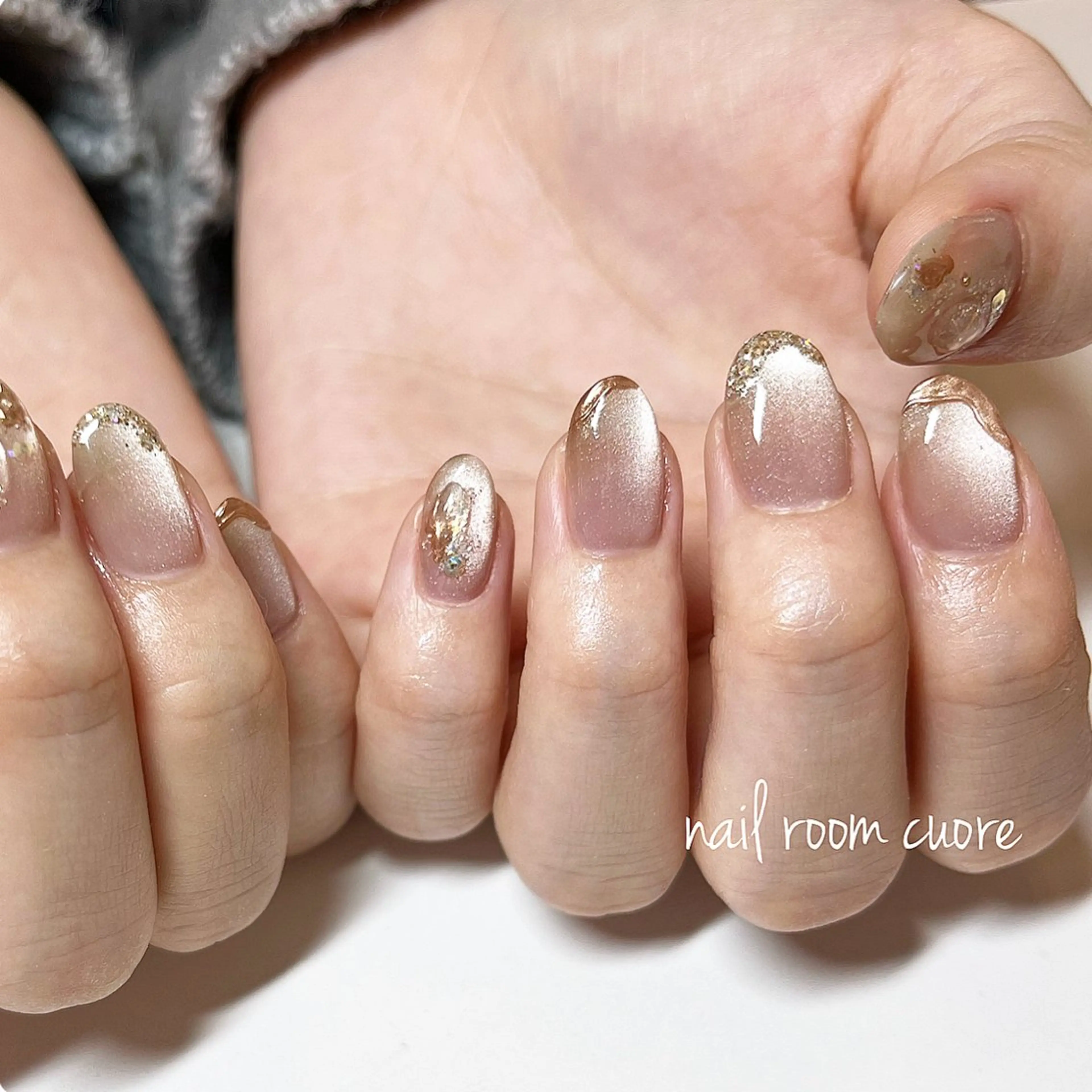 ネイル 持ち込み ニュアンスネイル ハンドネイル nail room  cuore所属・松尾 典子のネイルデザイン