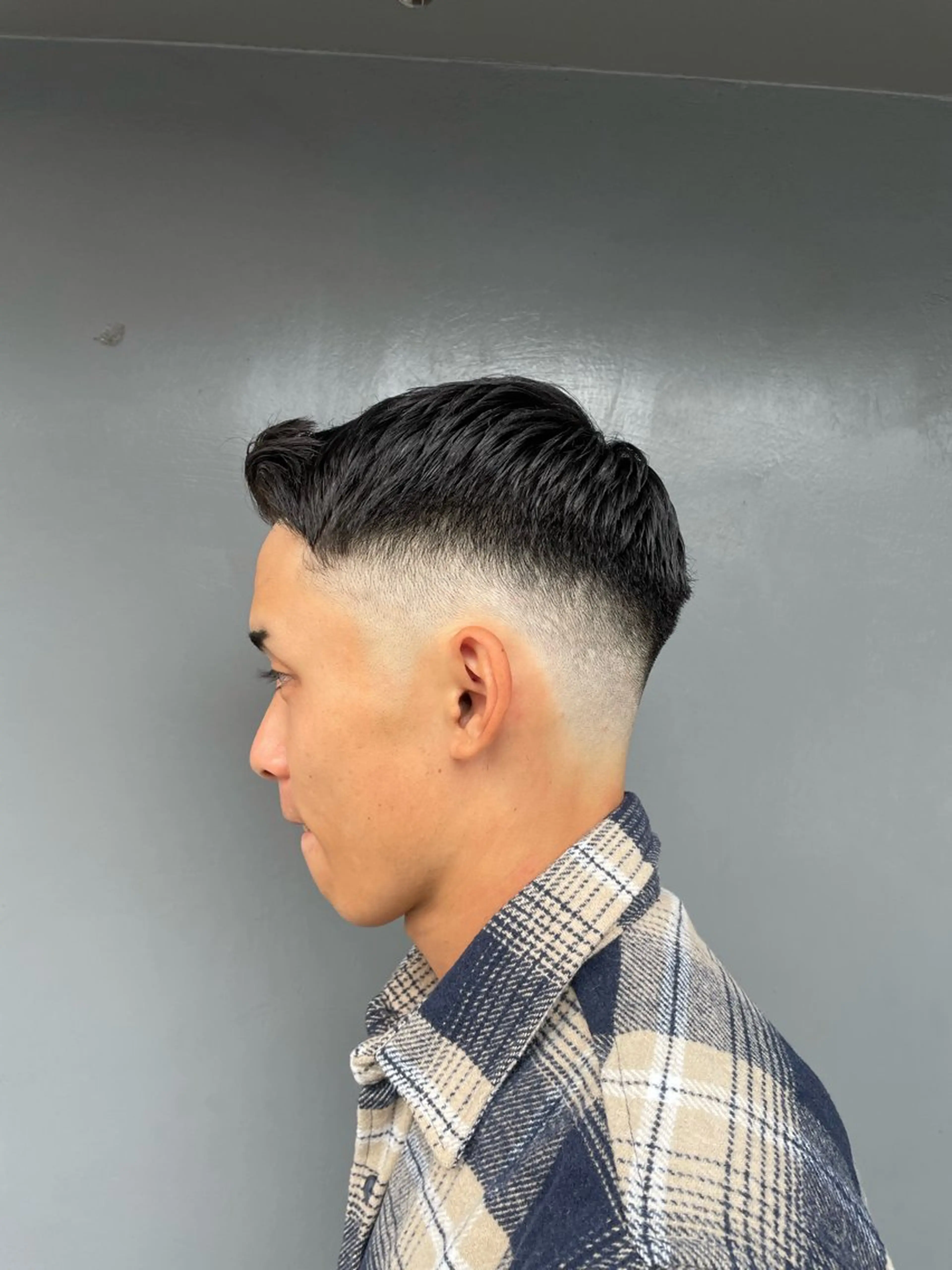 ショート メンズ フェードカット FADE&LINE登戸店所属・🔥メンズ専門 美容師🔥 柳澤陵心のヘアスタイル