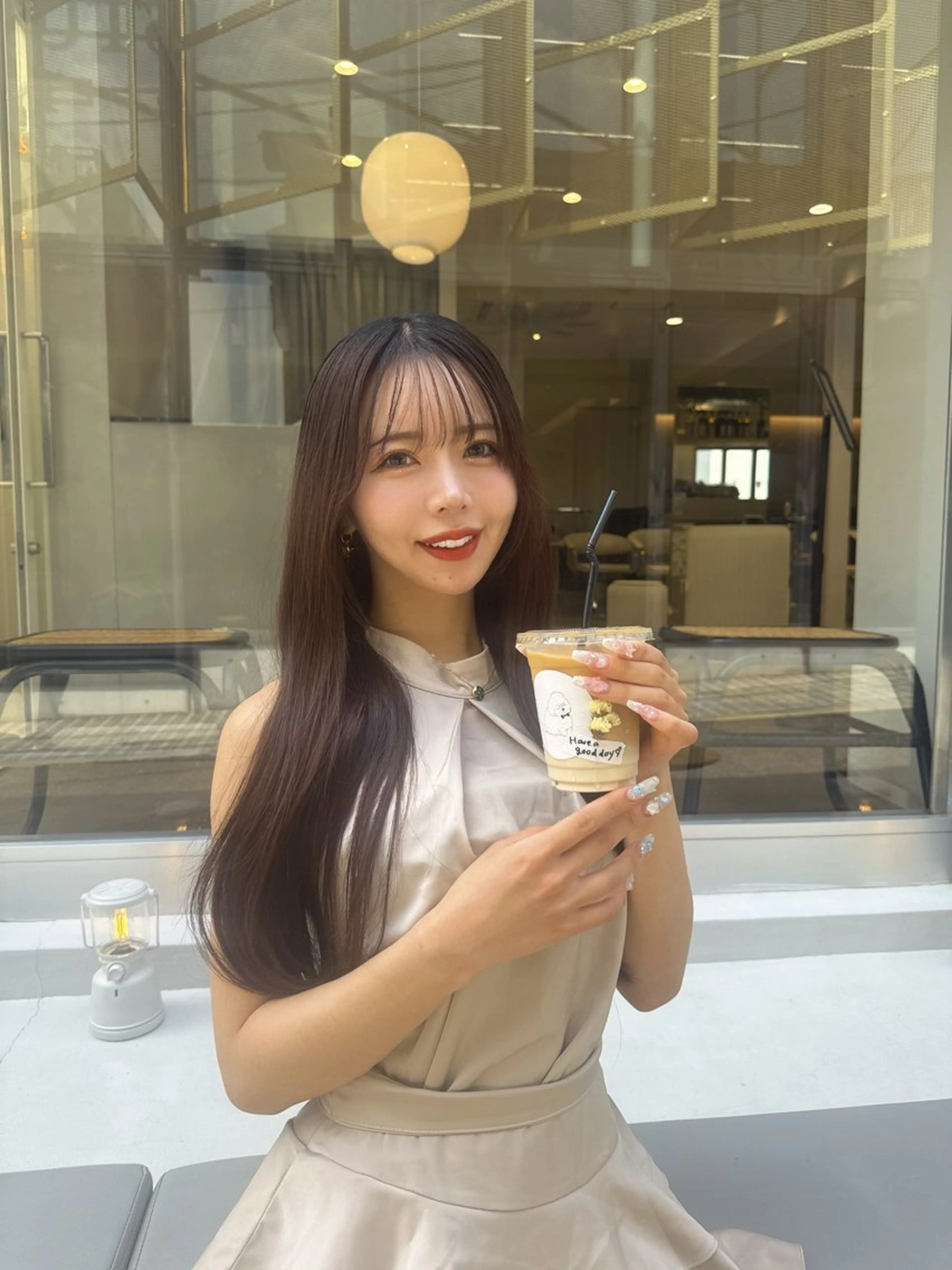 ロング カラー ブリーチ ケアブリーチ 透明感カラー グレージュ 外国人風カラー カット ヘアカラー トリートメント 原宿/艶仕上げ 🫧TAISEIのヘアスタイル