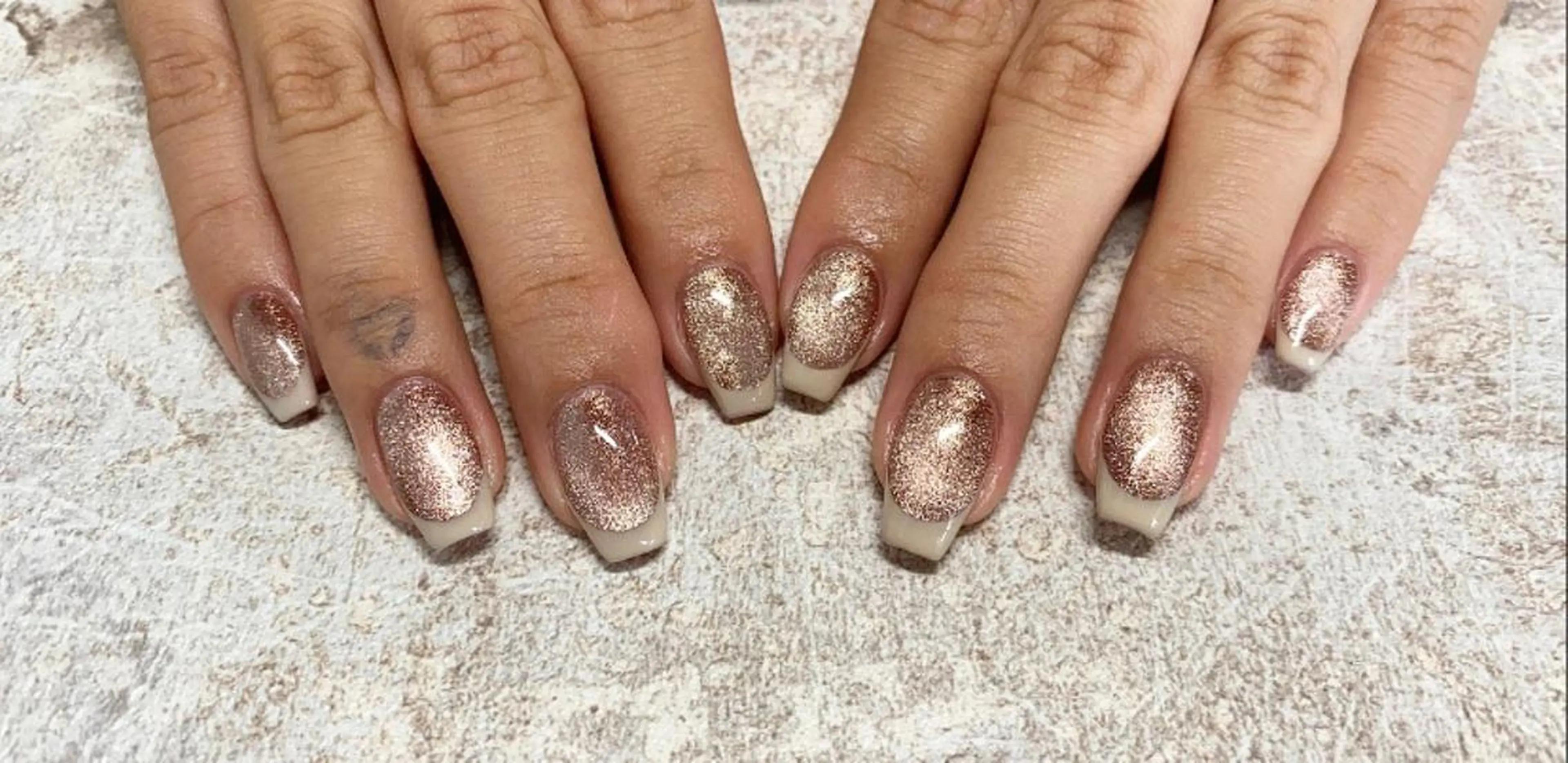 ネイル joie ange難波店所属・田邊 早也香のネイルデザイン